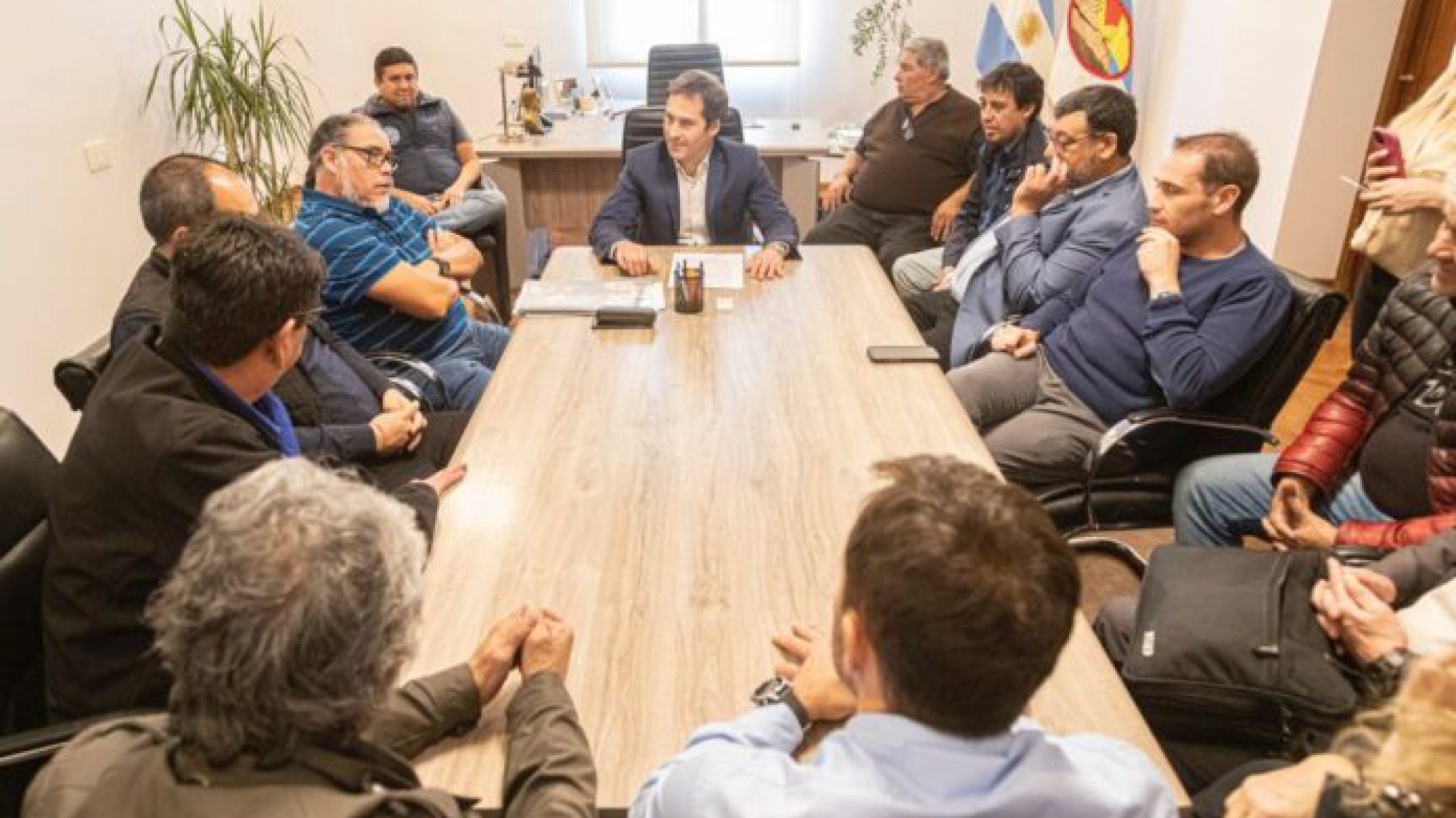 El Municipio de Comodoro cerró un nuevo aumento salarial para los empleados municipales