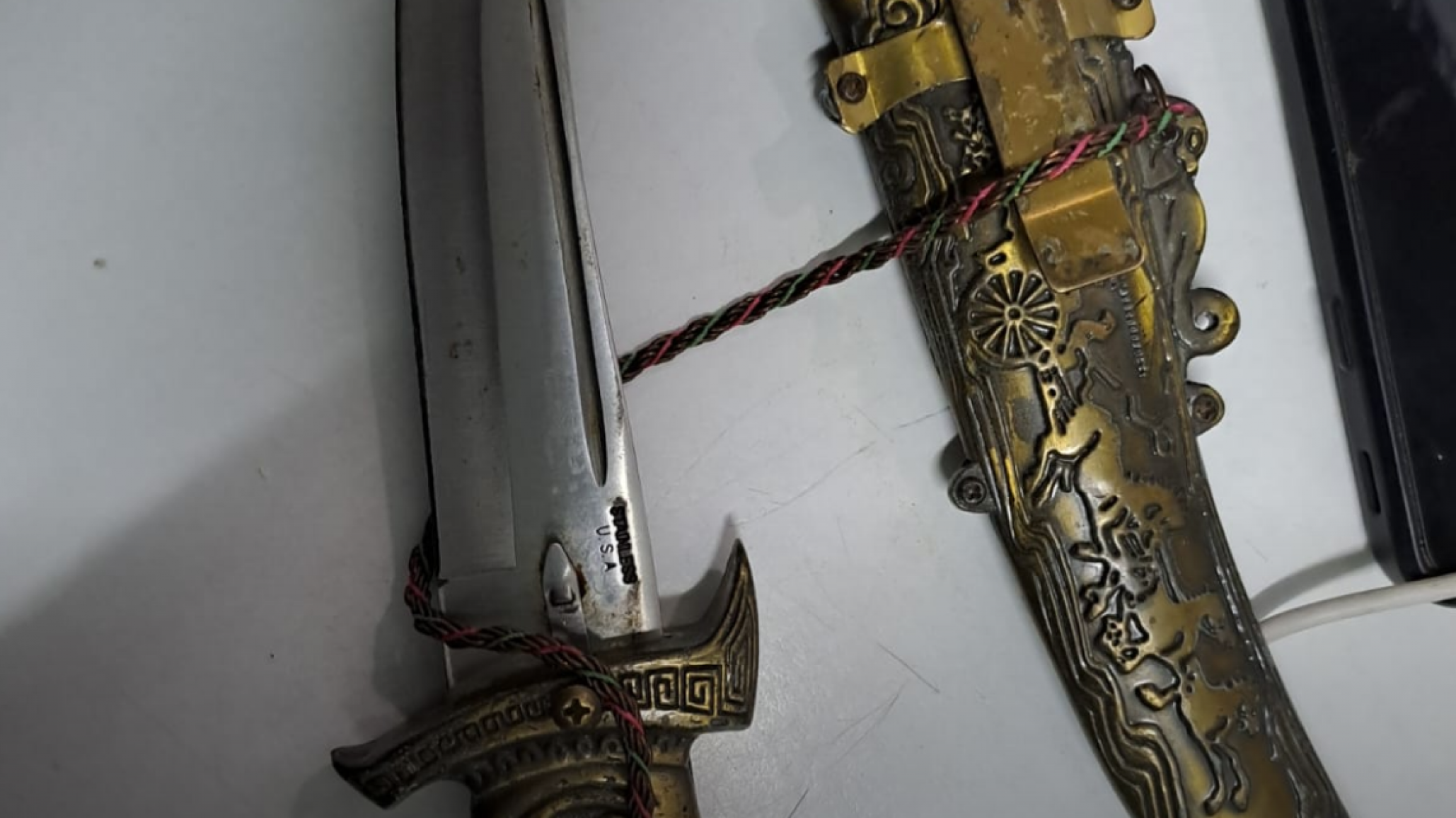 Un pasajero viajó de Santa Cruz a Comodoro con una daga en su equipaje