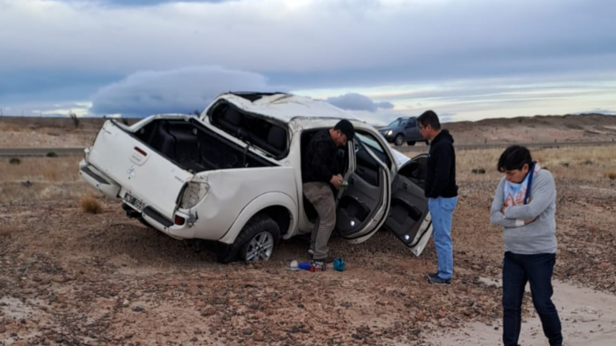 Vuelco: iba de Sarmiento a Comodoro y despistó
