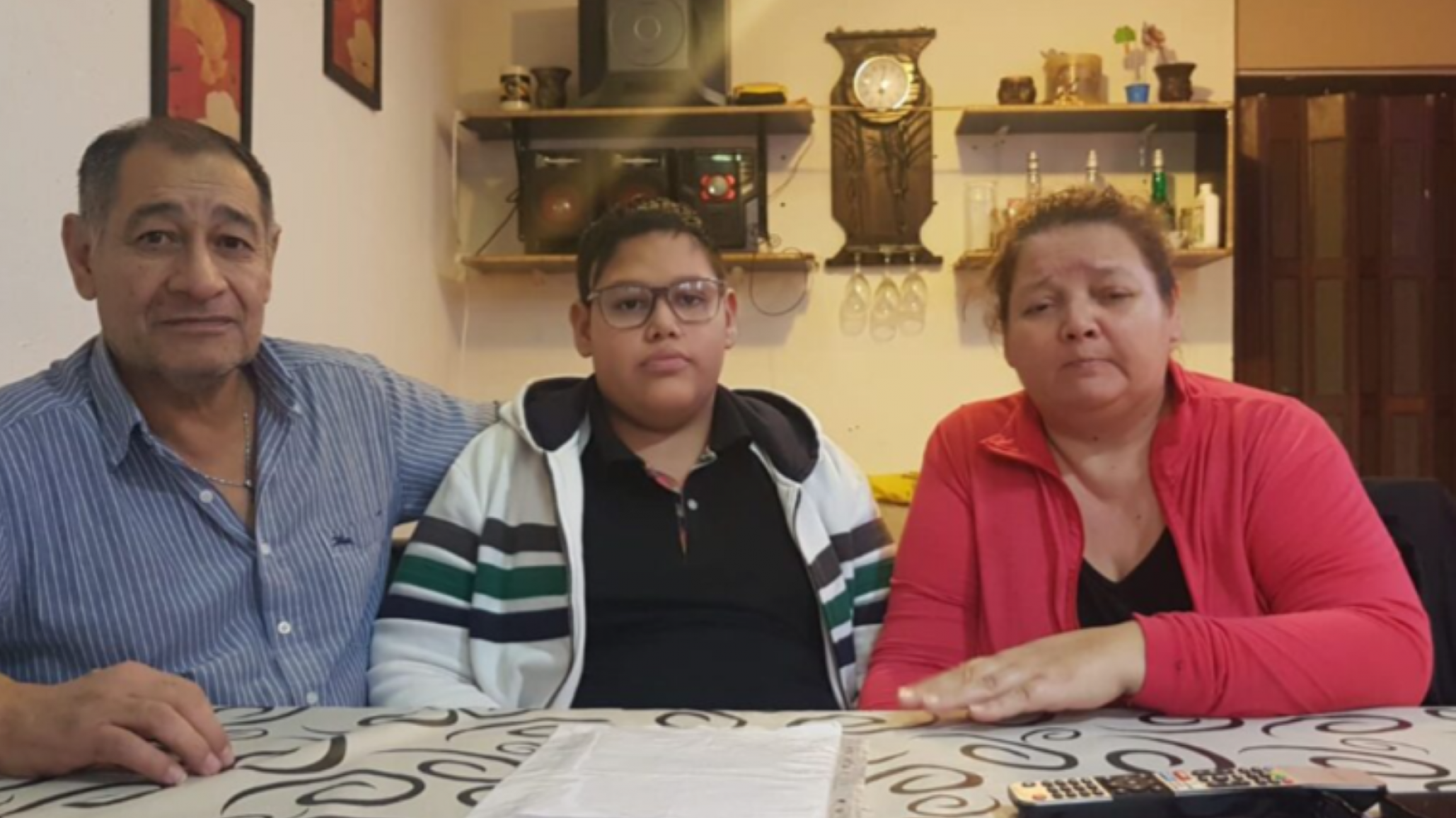 Le extraviaron valija con la historia clínica de su hijo