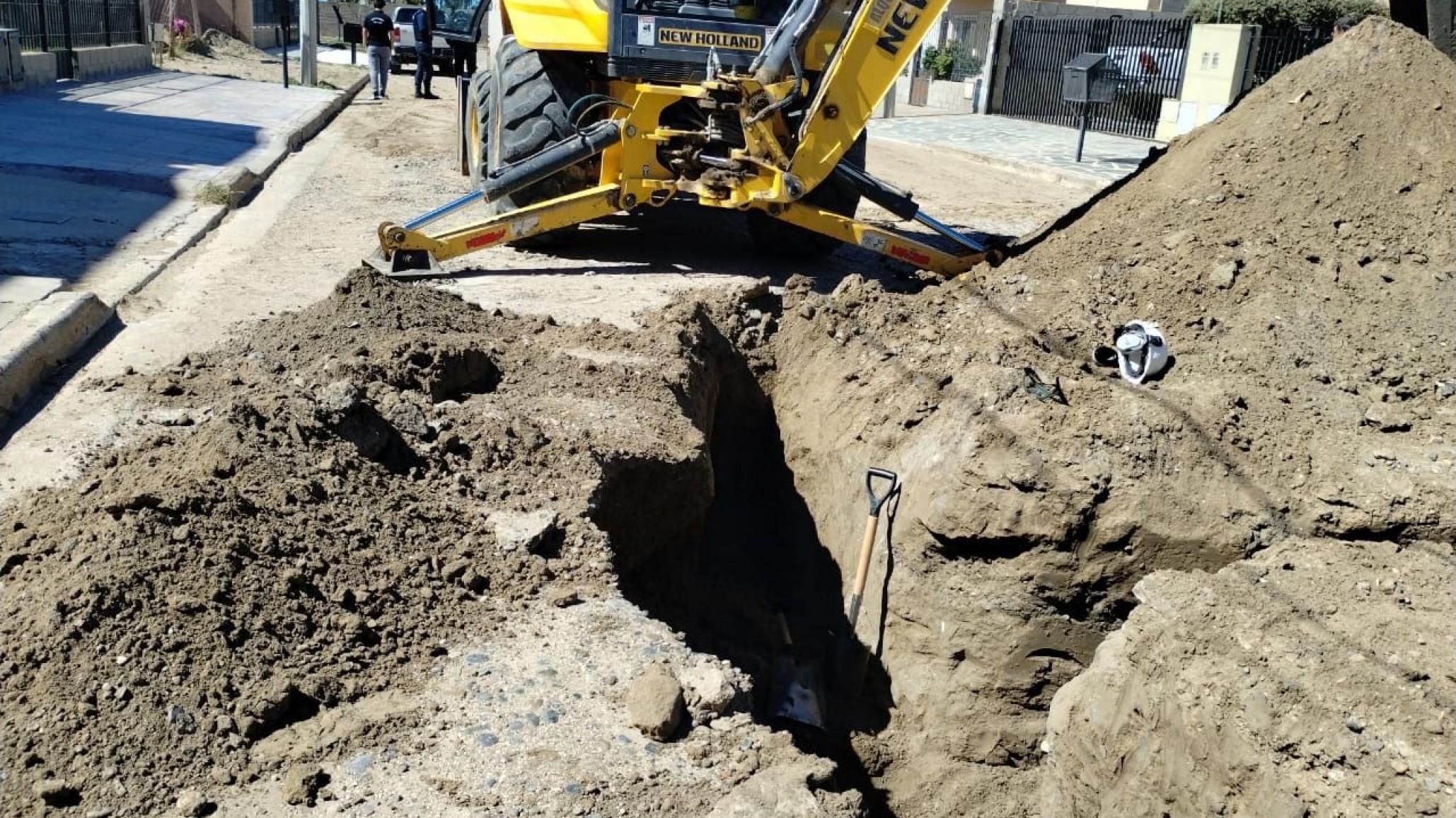 Trabajador resultó herido tras derrumbe y quedar atrapado en una zanja