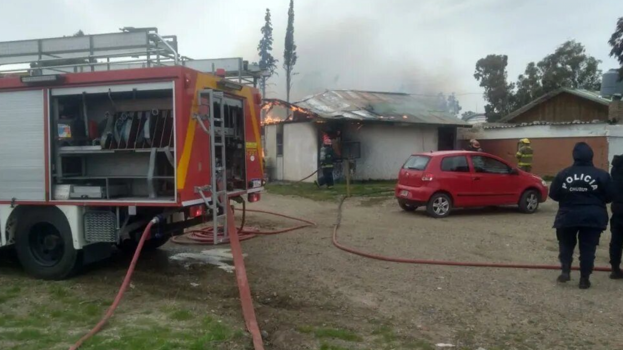 Incendio fatal en Barrio Fuerza Aérea: “Pereira tenía tres heridas punzo cortantes en abdomen”
