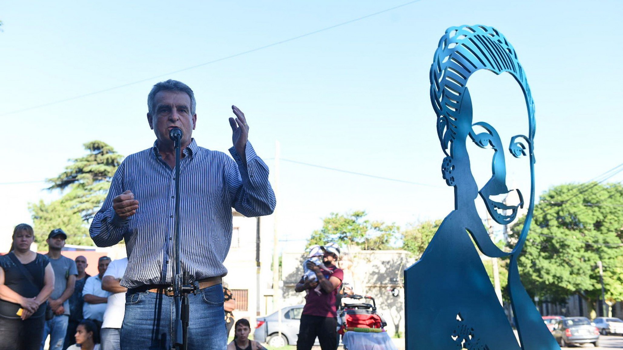 Agustín Rossi visita Comodoro y Caleta Olivia en la recta final de campaña ¿cuál es la agenda?