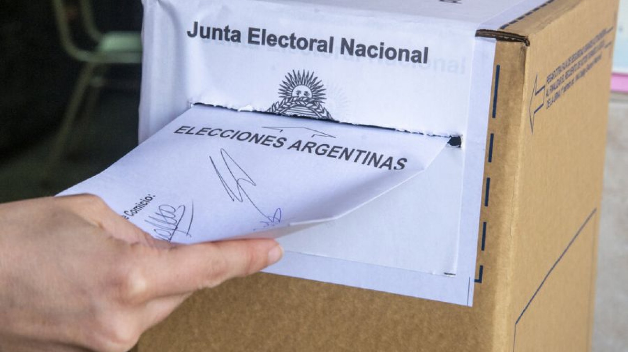¿Qué hacer si no hay boletas en el cuarto oscuro?