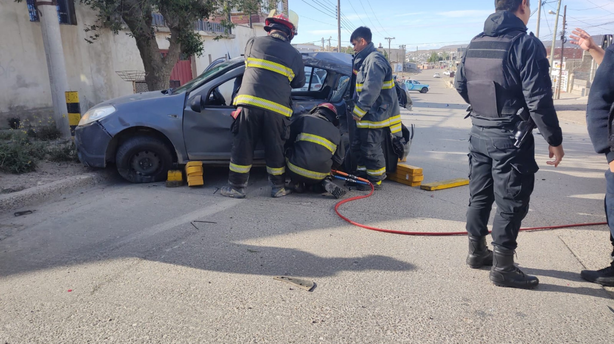 Desperfecto en el sistema de frenos nos deja un accidente y lesionados