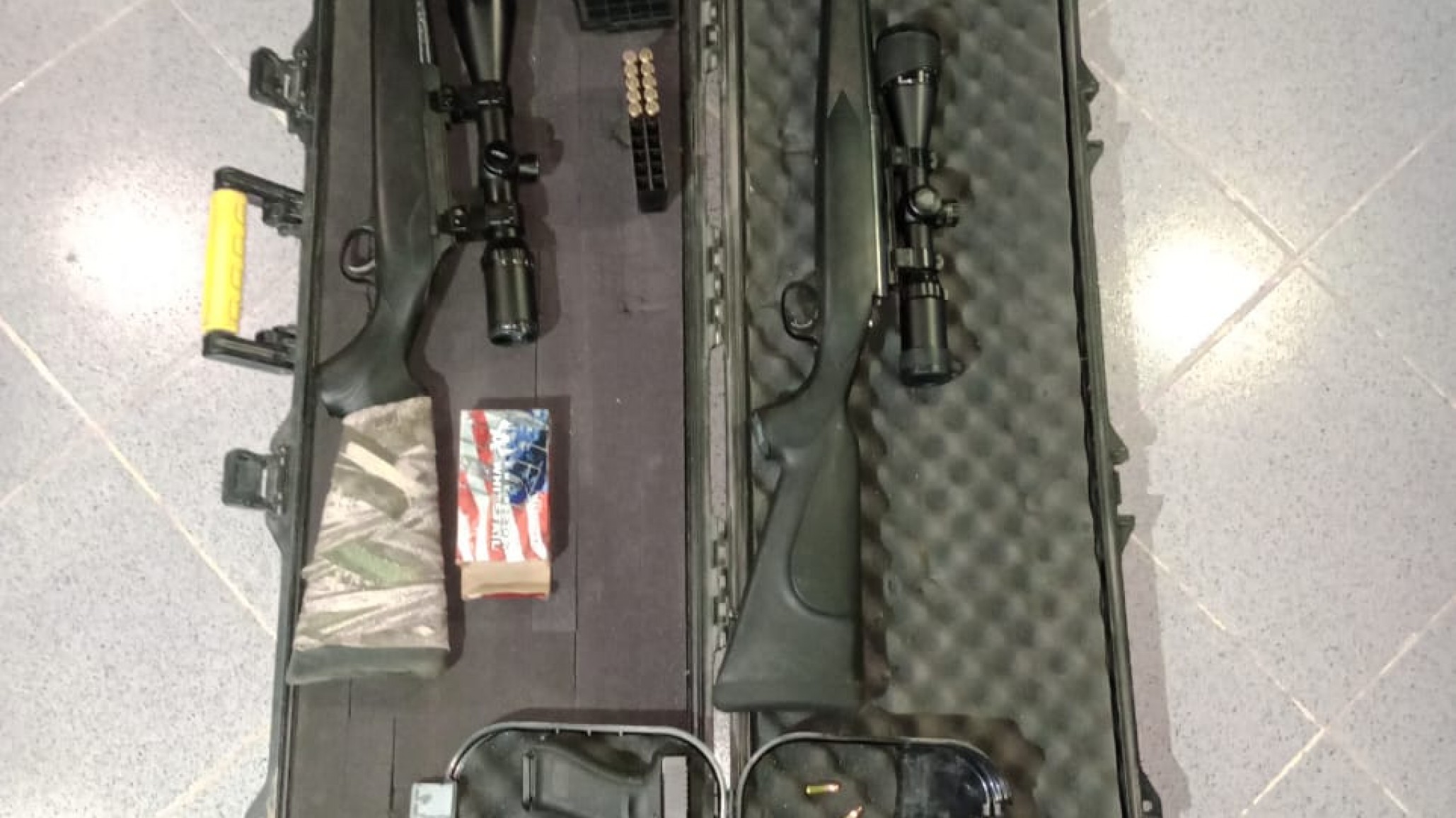 Caza Ilegal de Guanacos: interceptaron a una pareja con varias armas