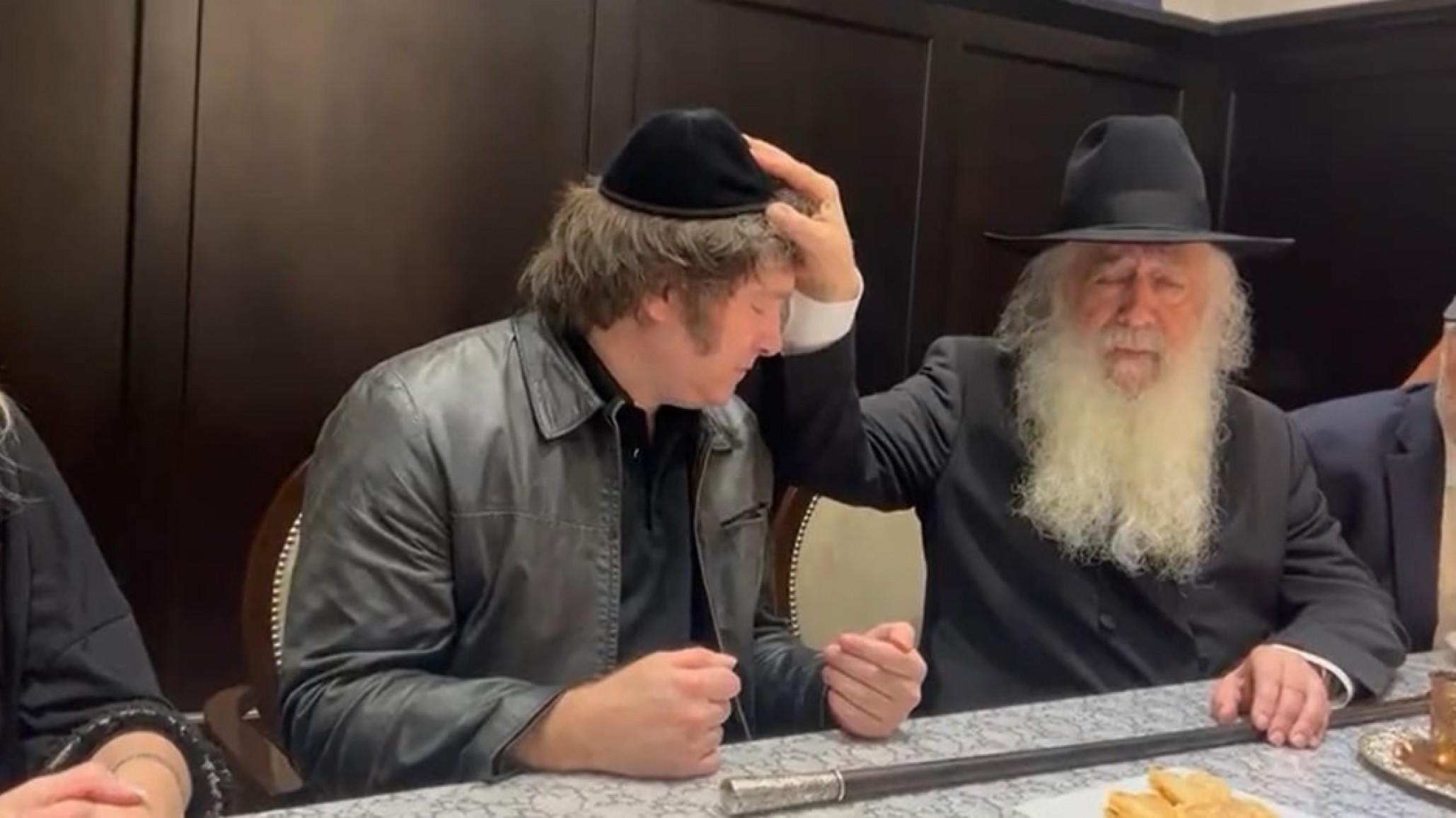 Javier Milei recibió las bendiciones de un reconocido rabino