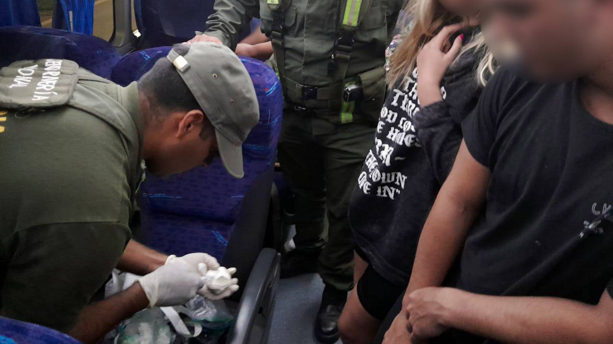 Megaoperativo: Secuestran cocaína y más de 100 pastillas de éxtasis