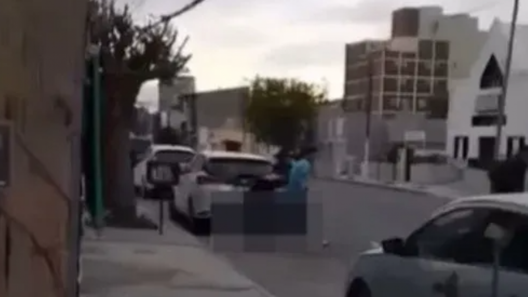 ¡Violencia sin fin! Le patearon la cabeza a la salida del boliche ¿también le robaron?