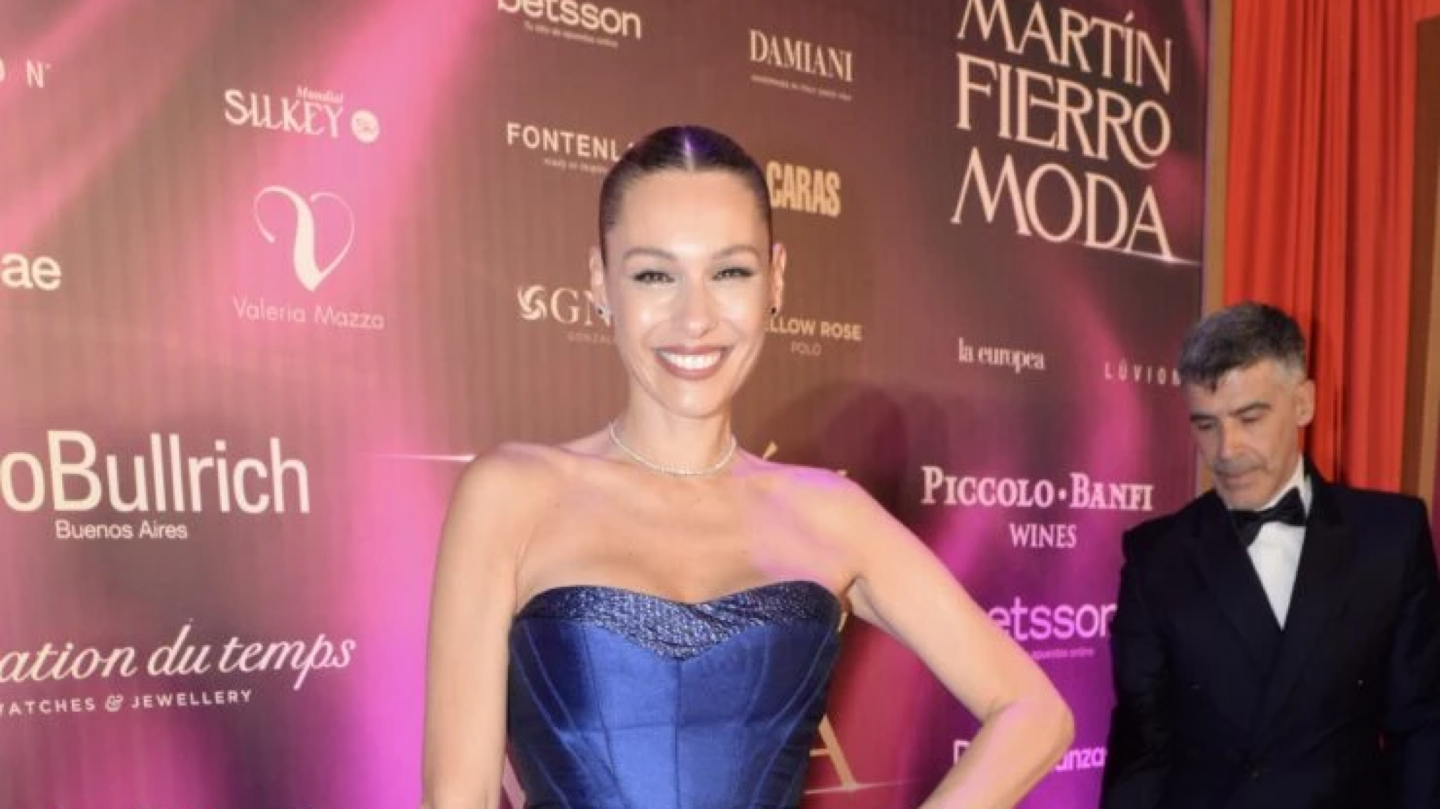 "¡Otra vez!" Pampita se fue enojada del Martín Fierro de la moda
