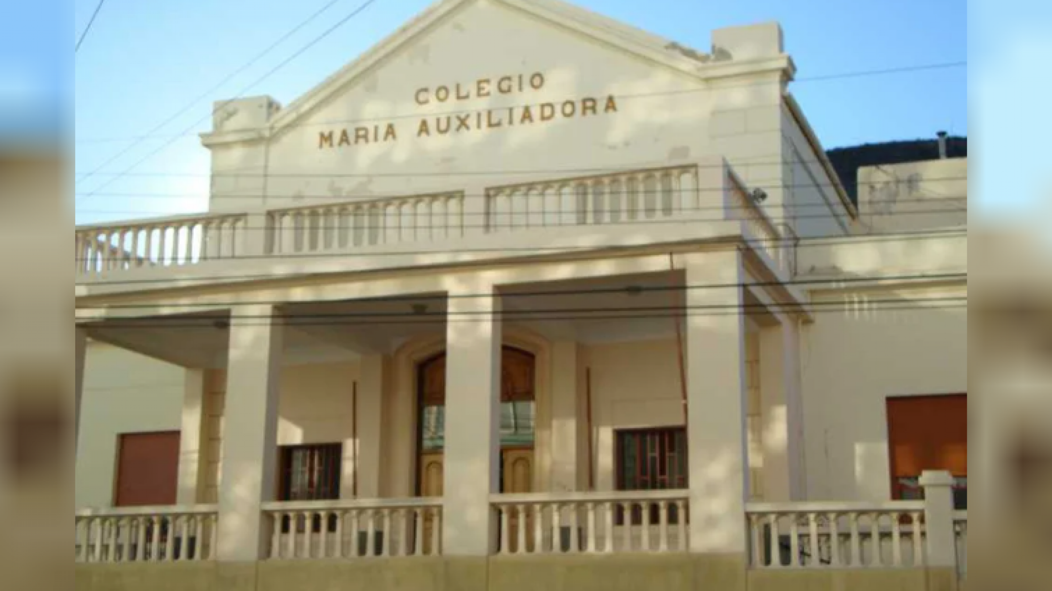 ¡Escándalo! Intervino la policía en Colegio María Auxiliadora por grupo de padres ¿qué pasó?