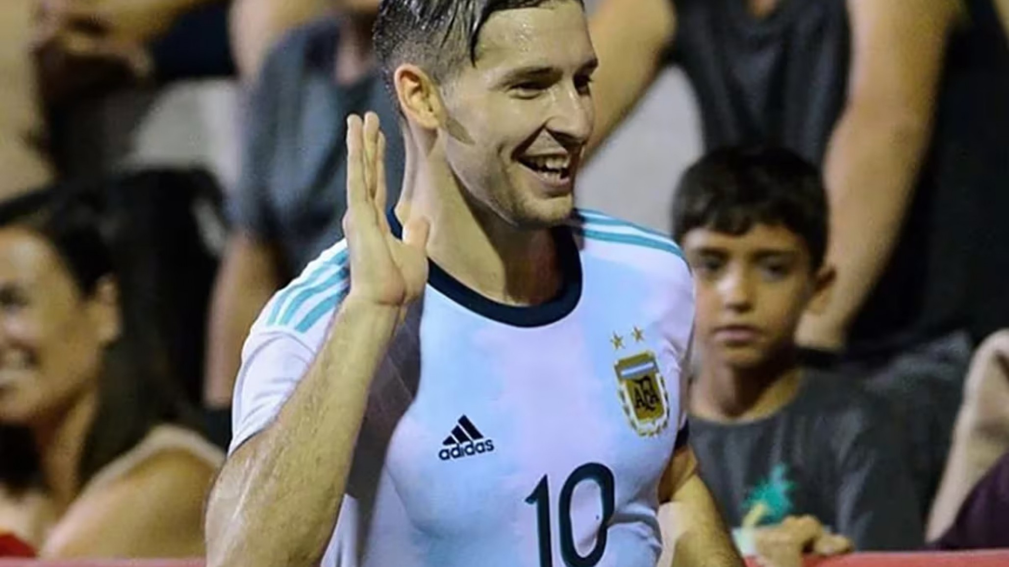 Jugador de Argentina es suspendido de por vida