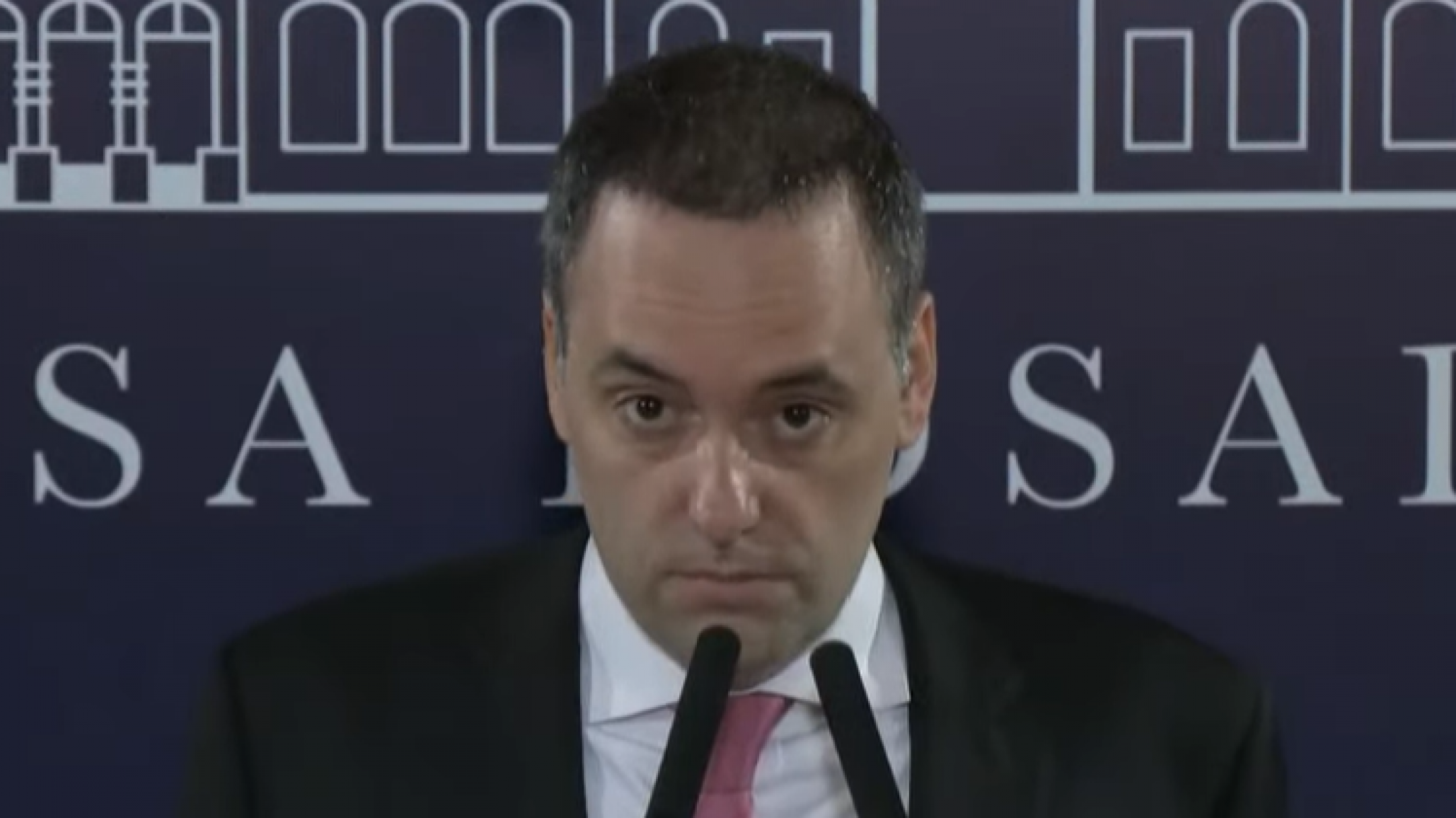 Manuel Adorni tuvo un ascenso y asume un nuevo cargo