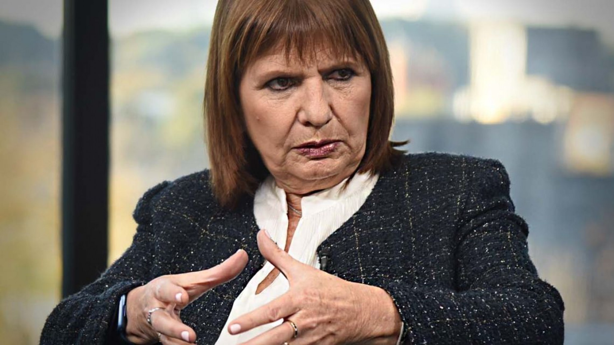 Bullrich amenazó a los que cobran planes sociales: "No cortar es no cortar"