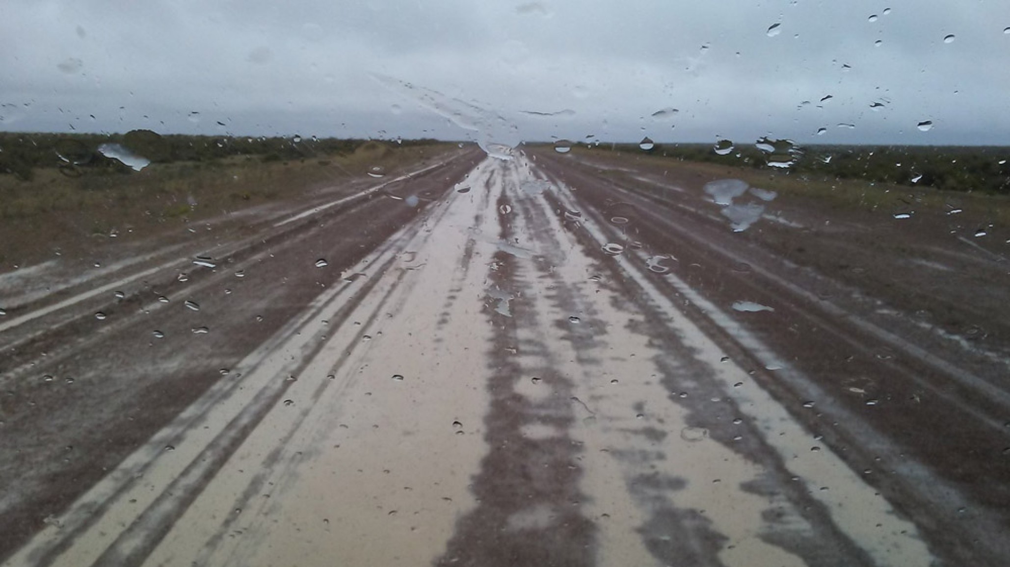 Ahora: Gobierno actualizó estado de rutas tras anegamientos por lluvias