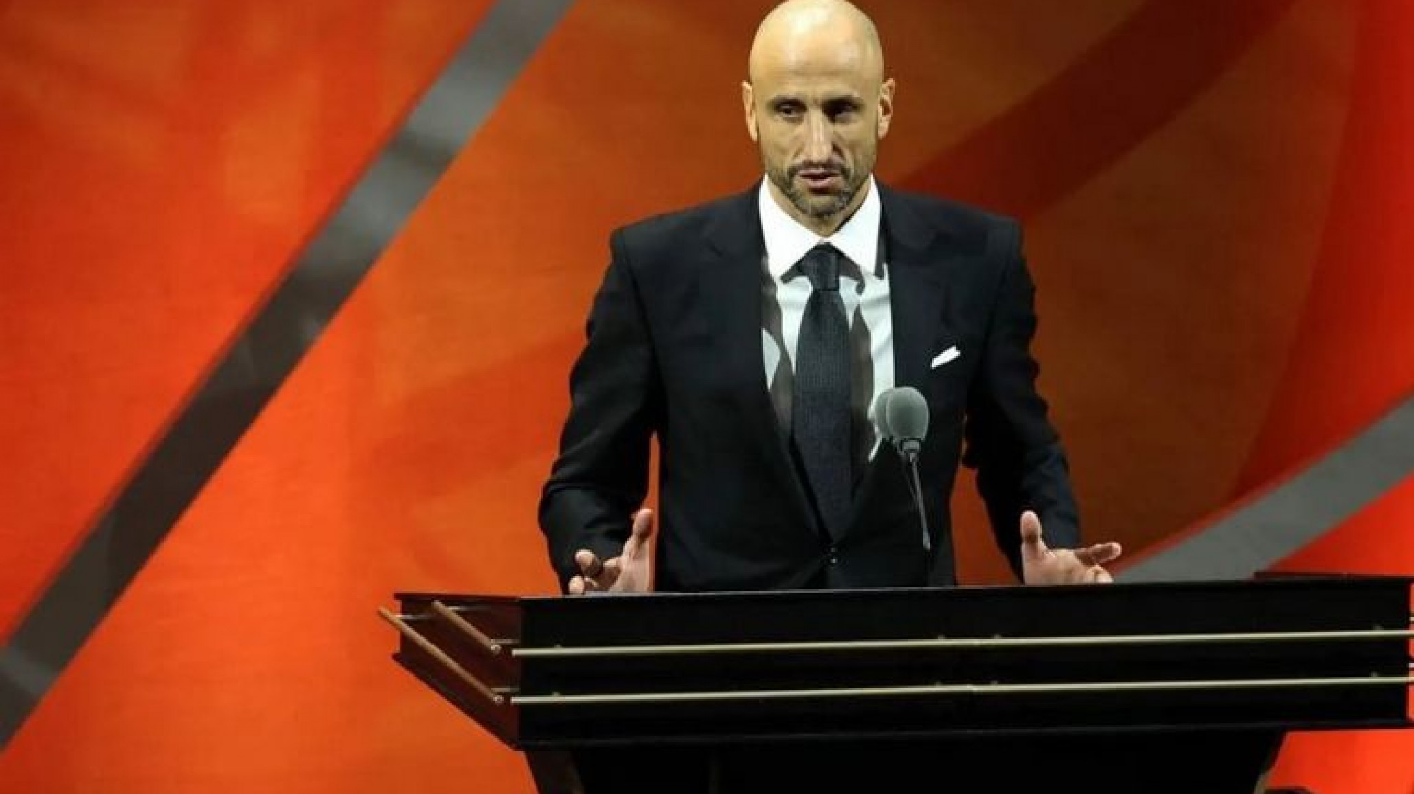 Manu Ginóbili y una campaña solidaria para las víctimas del temporal en Bahía Blanca