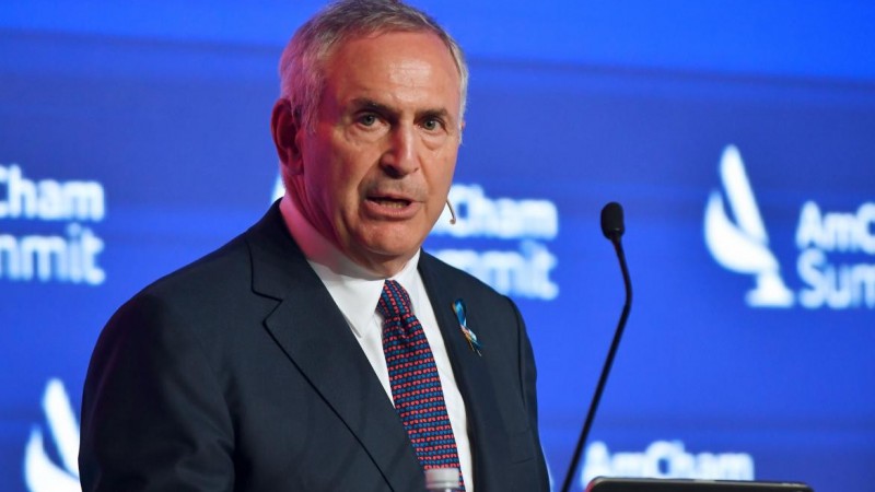 El embajador de EEUU llega a Sarmiento con el objetivo puesto en la producción de cerezas