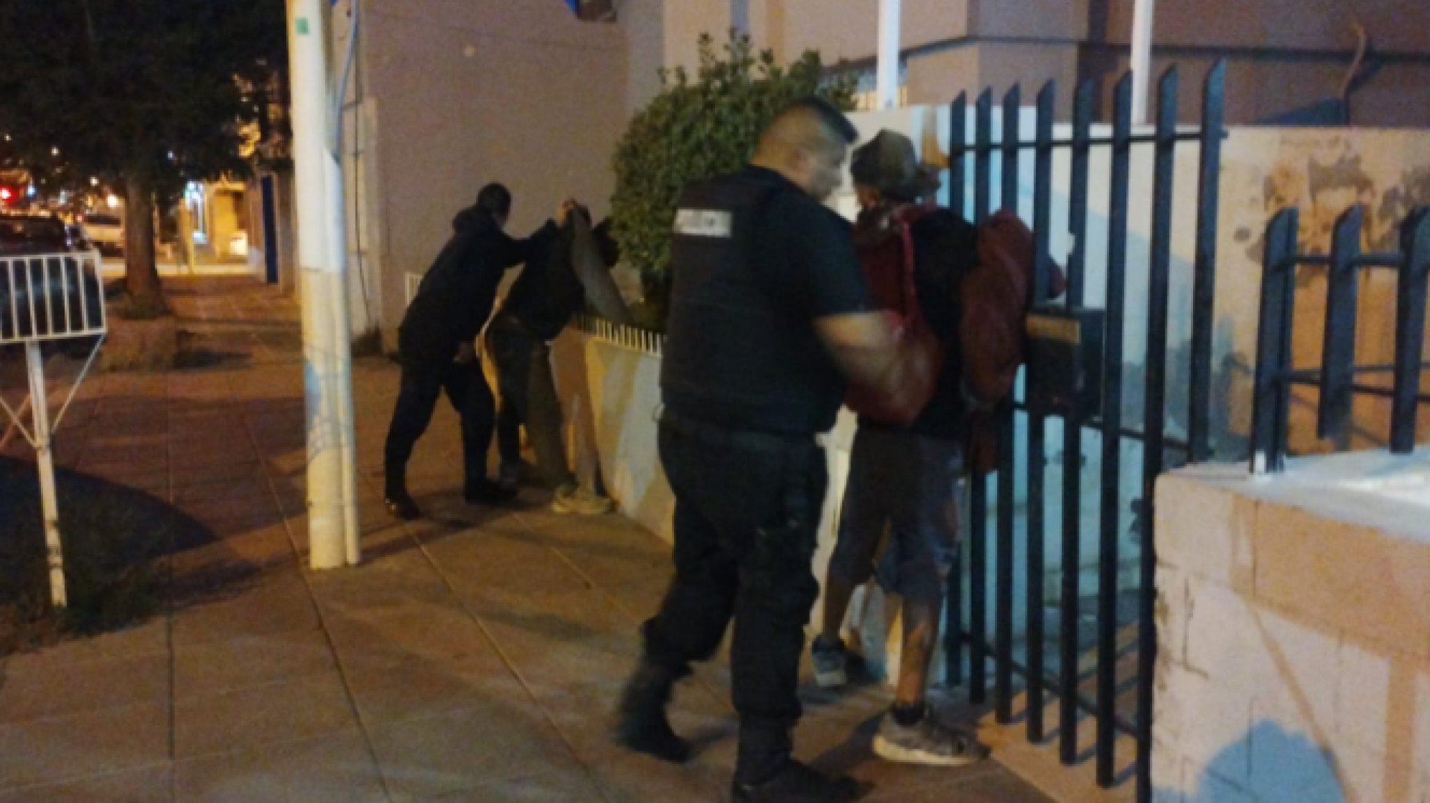 ¡Infraganti! Los atraparon a punto de robar en consultorio odontológico