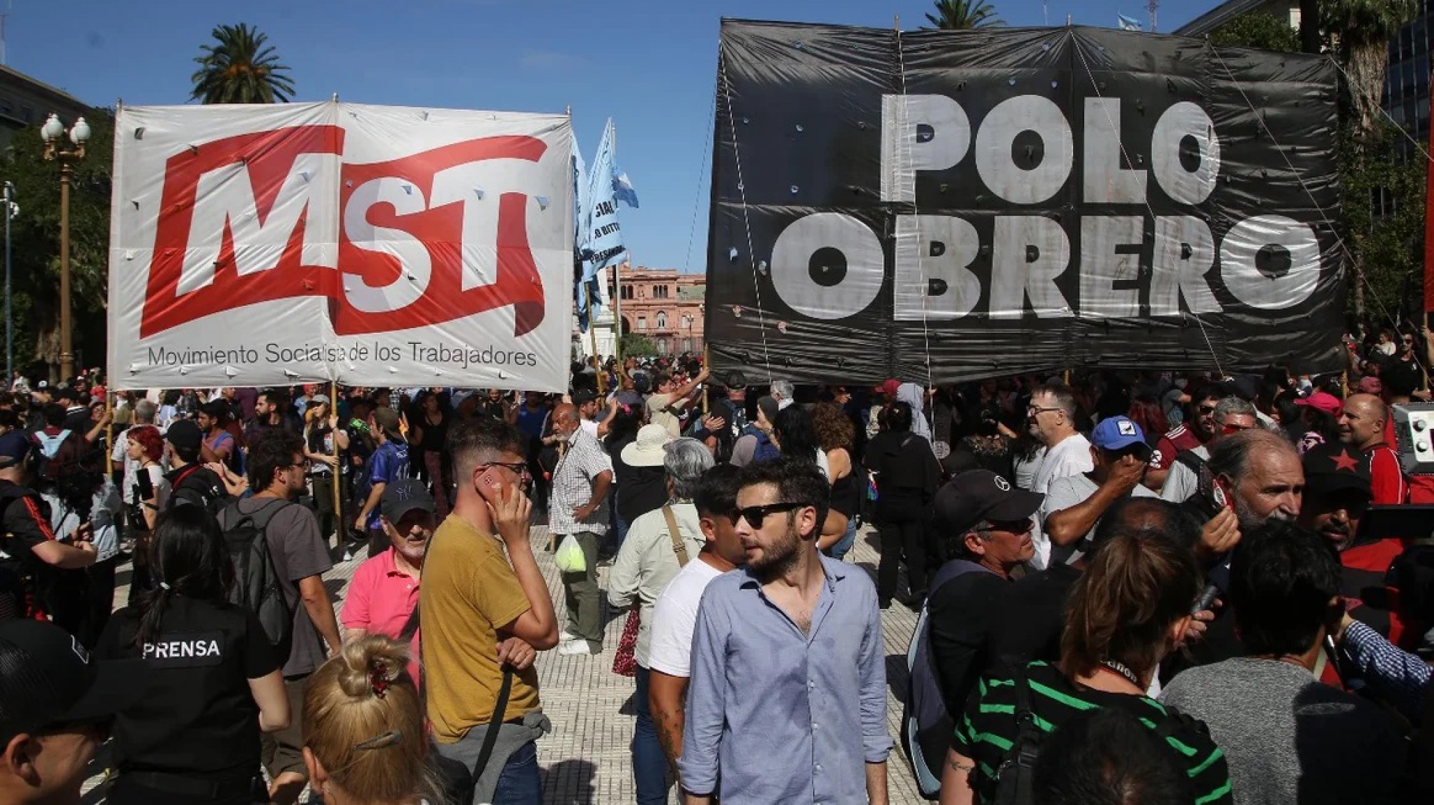 Profesores de Derecho Penal defienden el derecho a la protesta