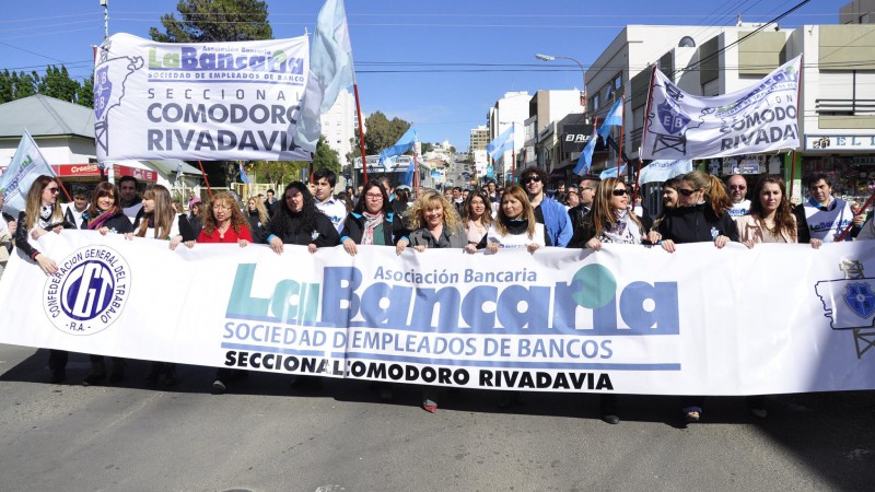 Jorge Uriarte de La Bancaria: "El gobierno sólo piensa en quedar bien con el Fondo Monetario"