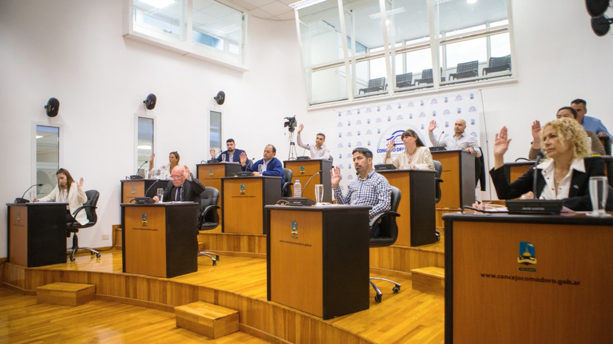 Se aprobó el bono para los empleados municipales y el martes se tratará el pedido de aumento de la tarifa de taxis
