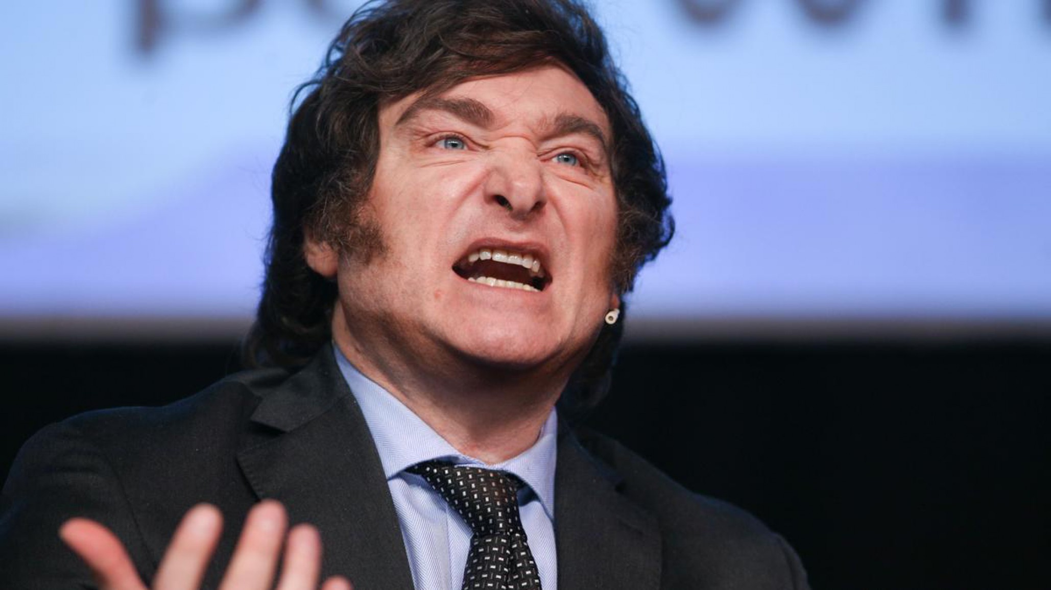 Milei: "nos dirigimos a una catástrofe desconocida para cualquier argentino vivo"