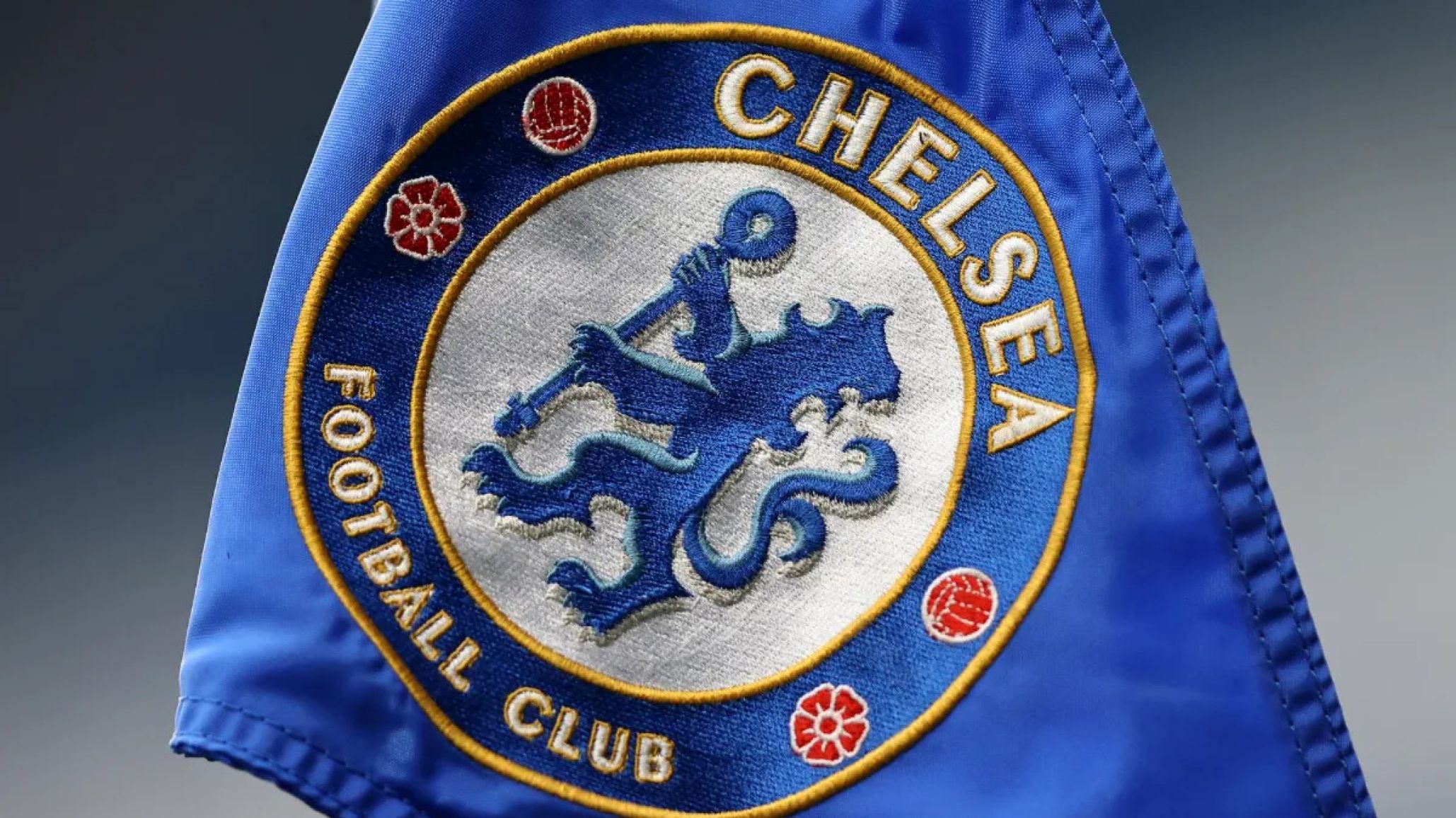 Chelsea interesado en comprar Boca Juniors y otros cinco clubes a partir del DNU de Milei
