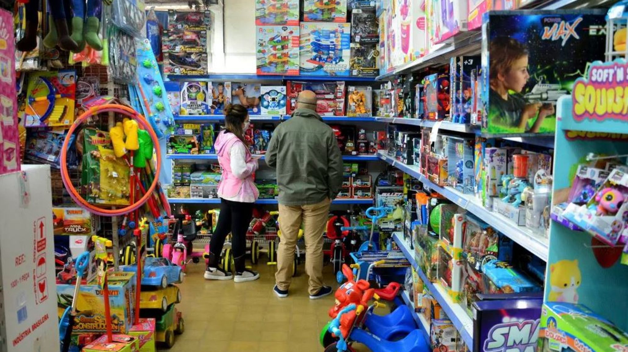 Las ventas en indumentaria y juguetería en Comodoro caen hasta en un 30%