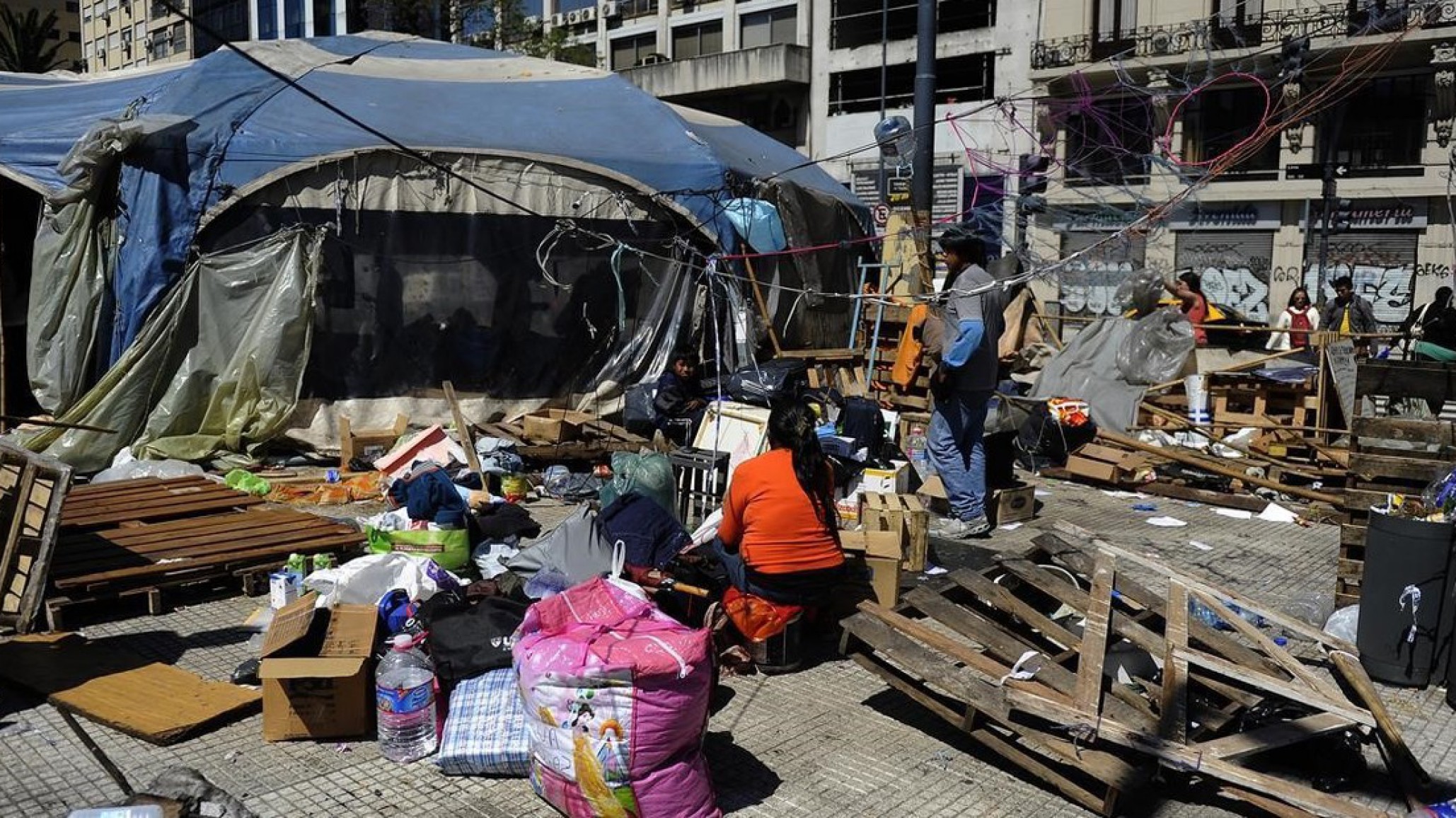 "Lo que buscamos aquí es respeto": Después de 4 años, los grupos originarios desalojan Plaza de Mayo