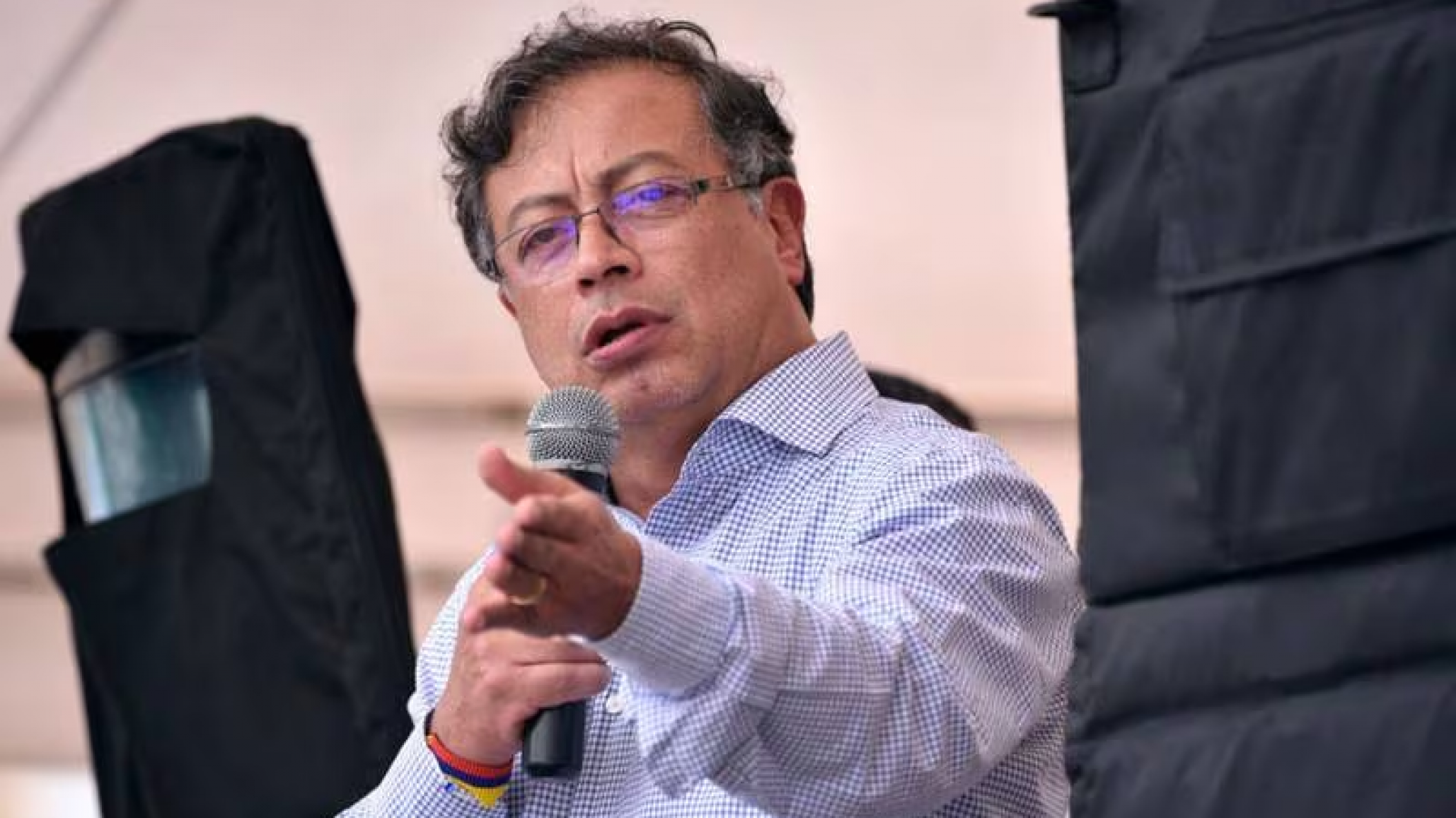 "Son expulsados de ese país": El presidente de Colombia cuestionó el arancelamiento de universidades en Argentina