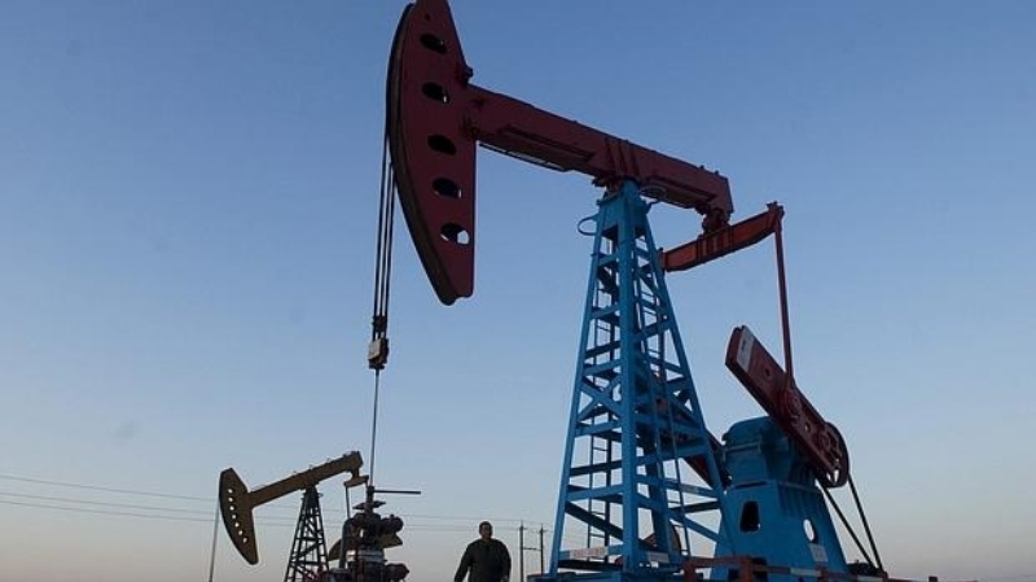 La Ley ómnibus elimina el barril criollo: Ventajas y desventajas para Comodoro