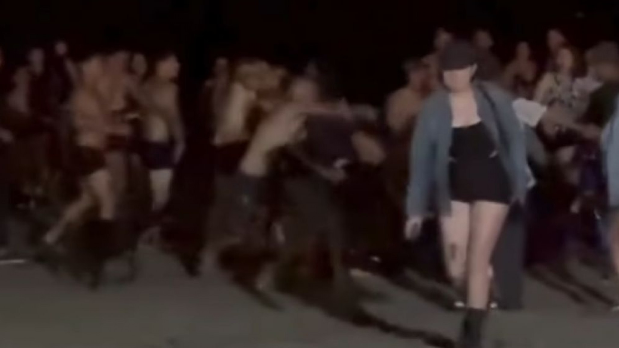 Así fue la pelea de la fiesta de playa en Puerto Madryn