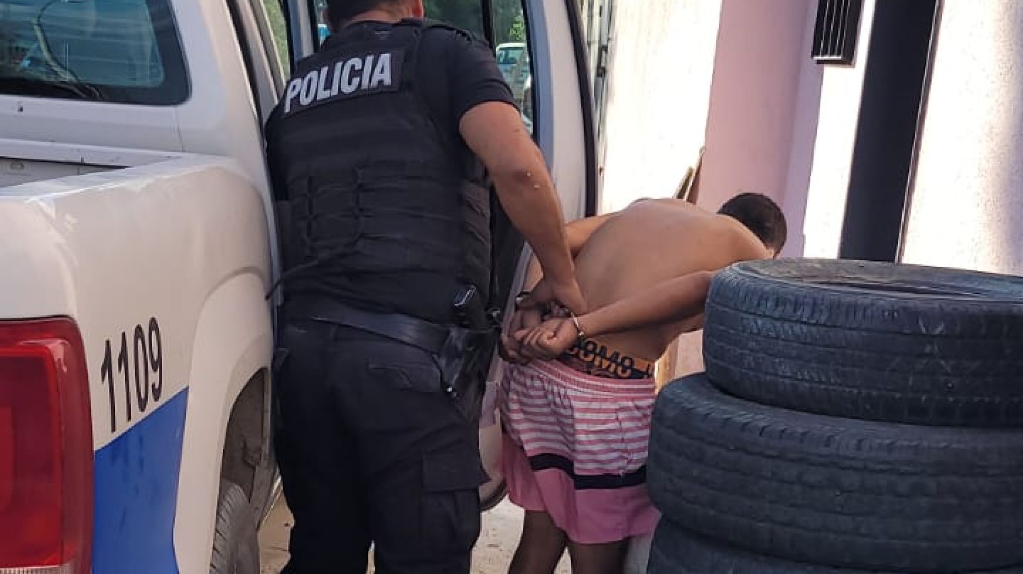 Hombre herido con un cuchillo: Dos detenidos y uno es menor
