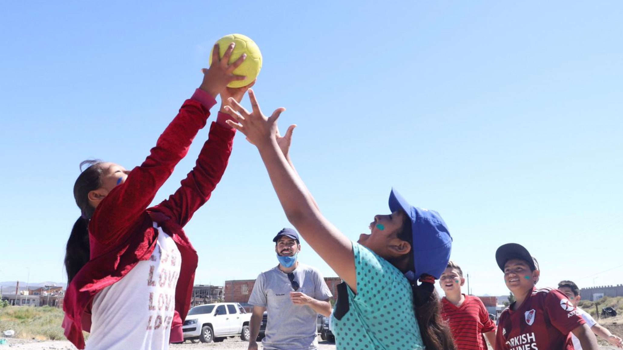 Empiezan las colonias de Verano: "son gratuitas y se brindará almuerzo y merienda"