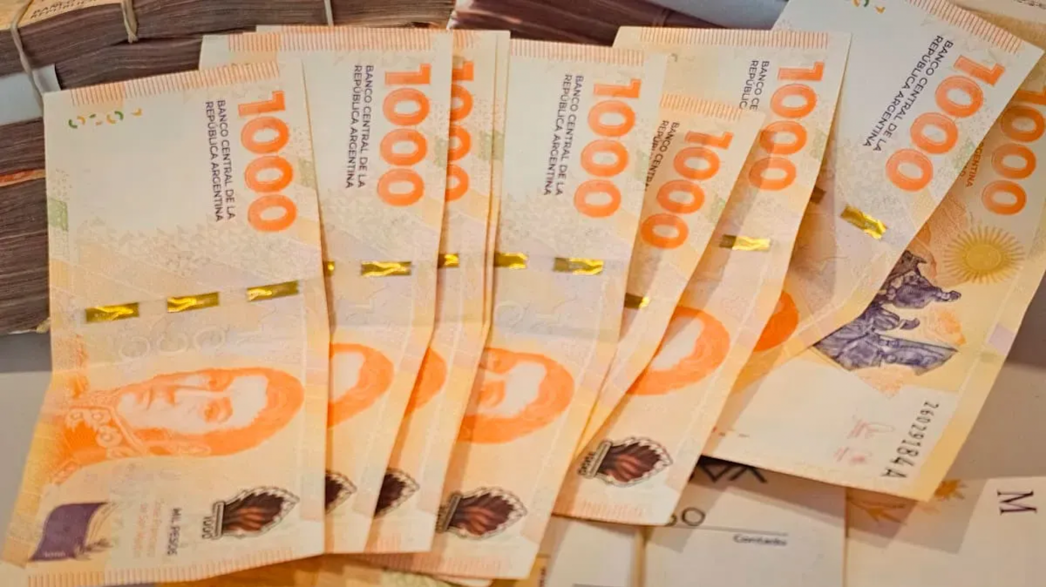 Se aprobaron los billetes de $10.000 y $20.000