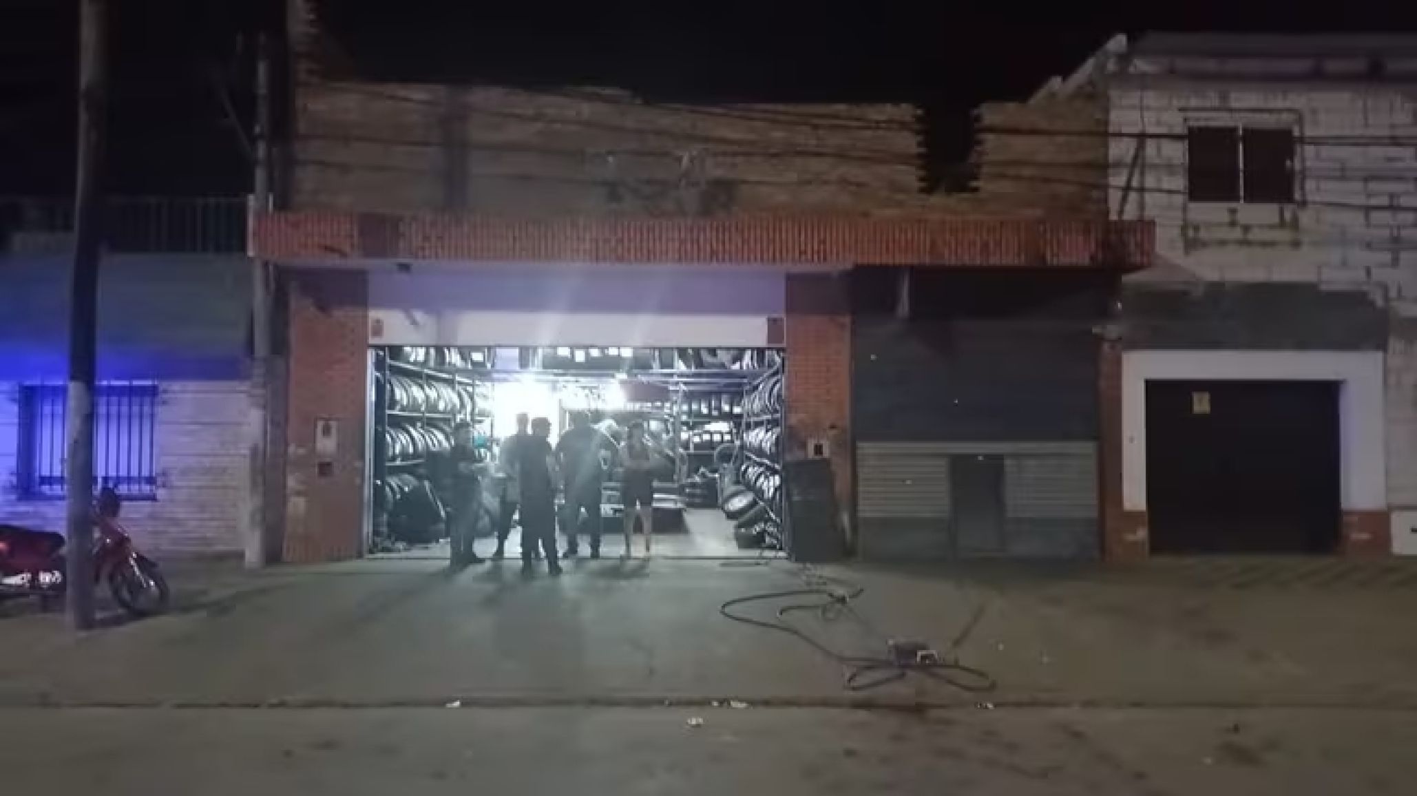Rosario: Dos sicarios mataron a un hombre y dejaron un mensaje para el gobernador