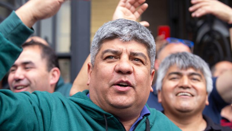 Moyano: "A Milei hay que cansarlo con la gente en la calle y derrotarlo con los votos"