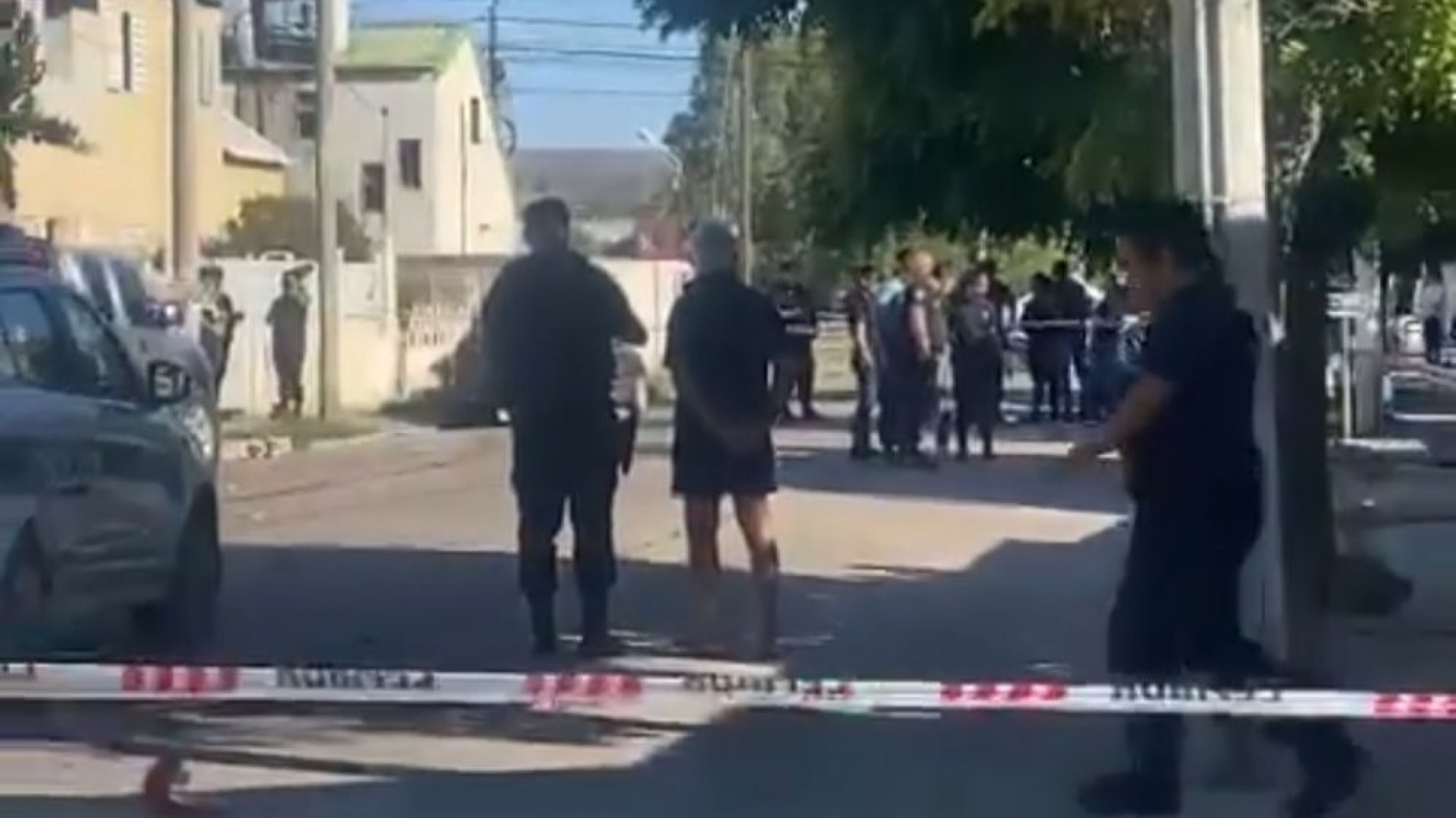 Homicidio: un joven fue hallado muerto en la vía pública