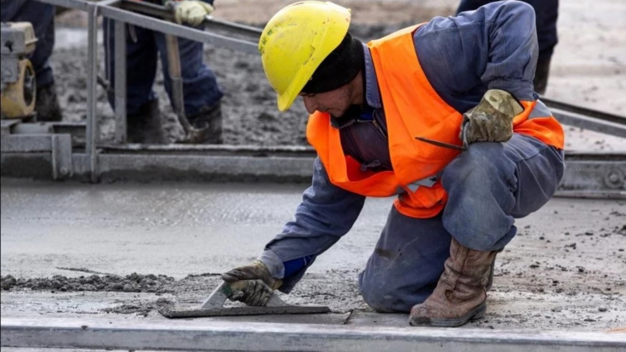 Crisis de obra pública: La Cámara de la Construcción se declaró en emergencia en Chubut y todo el país