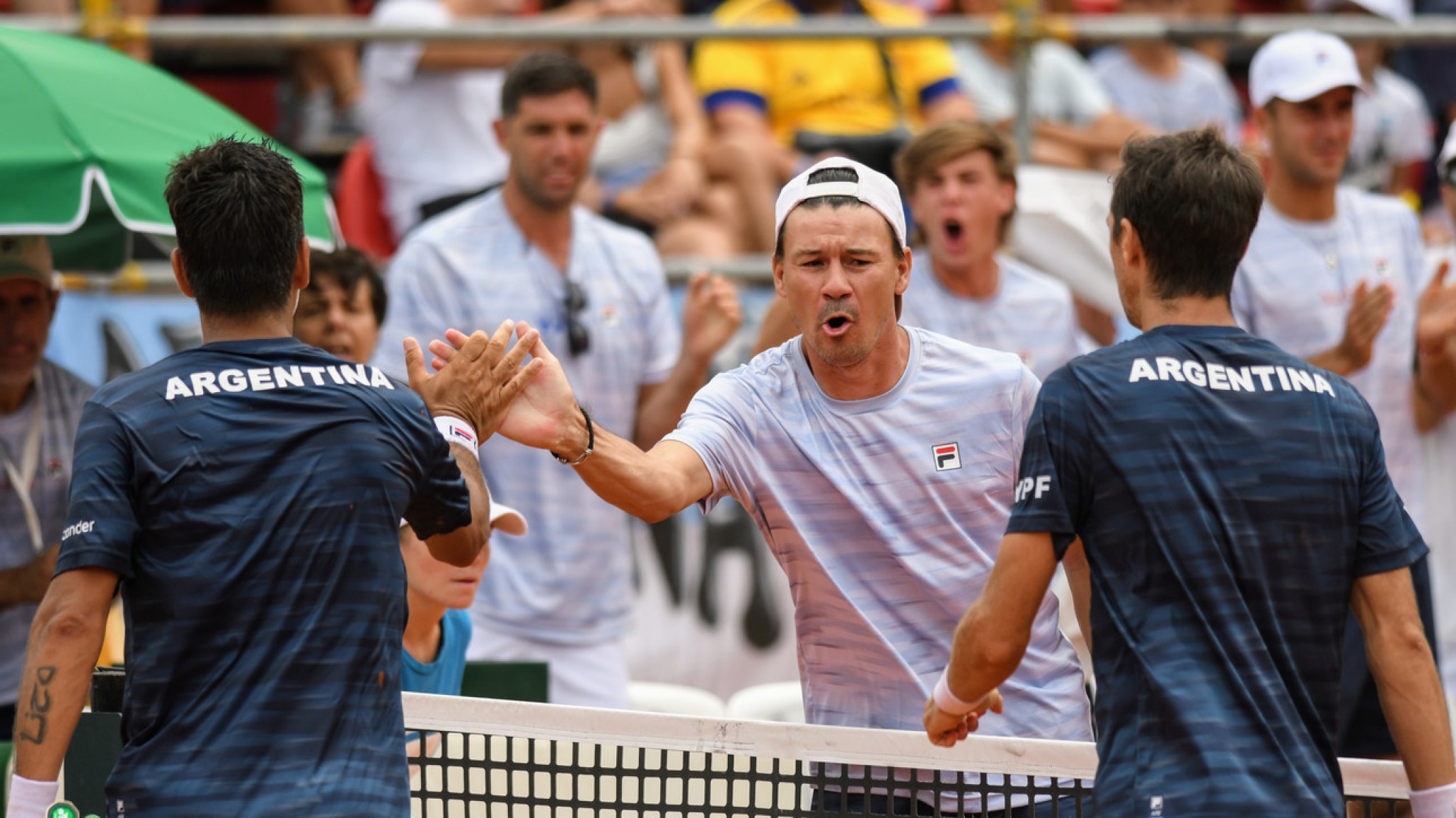 Argentina se acerca al Grupo Mundial de Copa Davis tras ganar el dobles