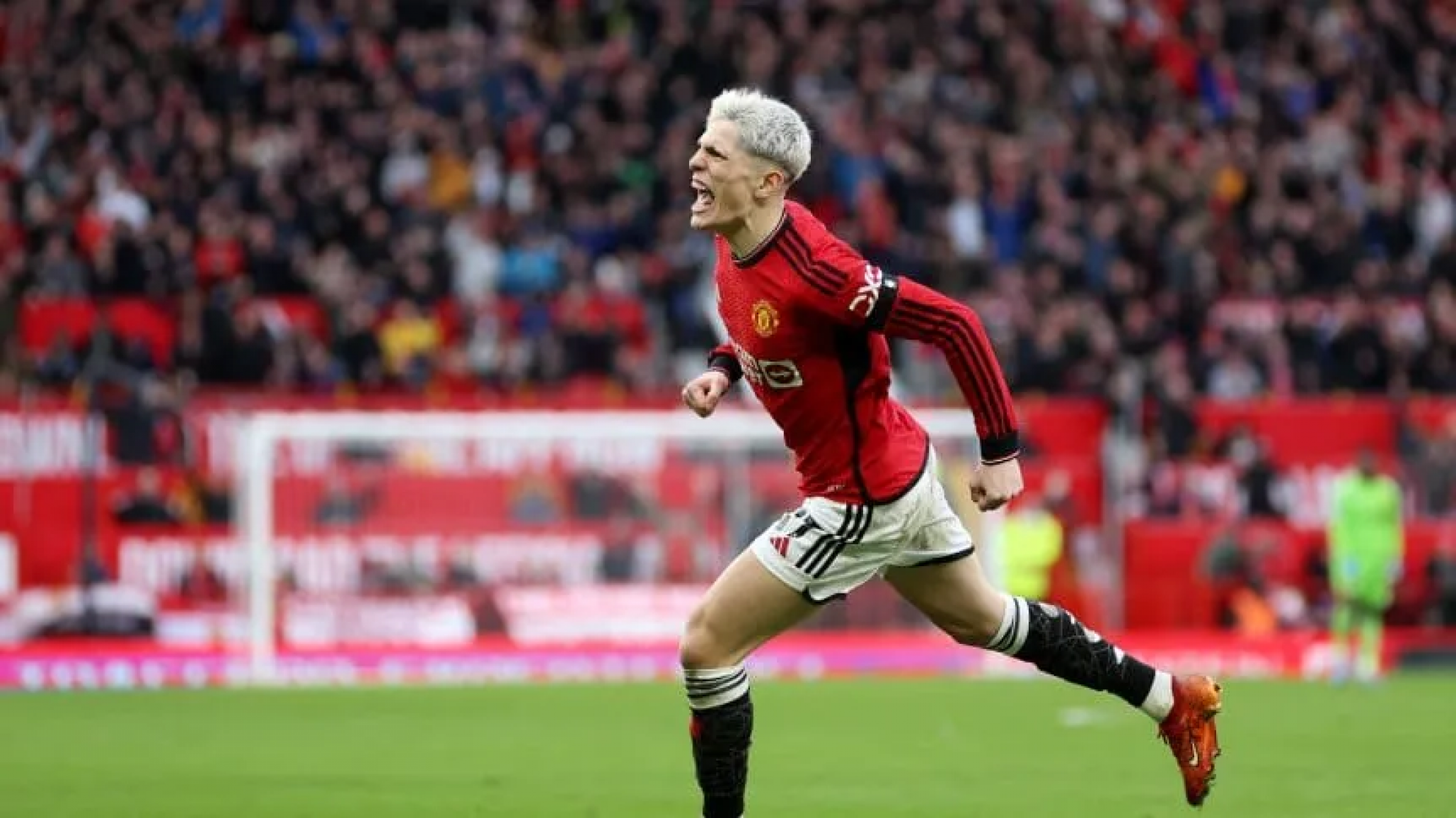 Doblete de Garnacho: celebró al estilo Cristiano Ronaldo en victoria del Manchester United