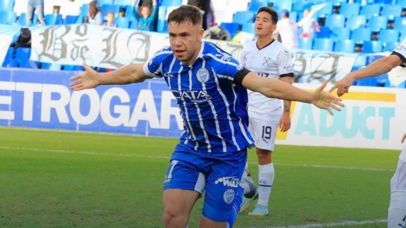 Godoy Cruz le ganó a Lanús con gol del comodorense Tomás Conechny