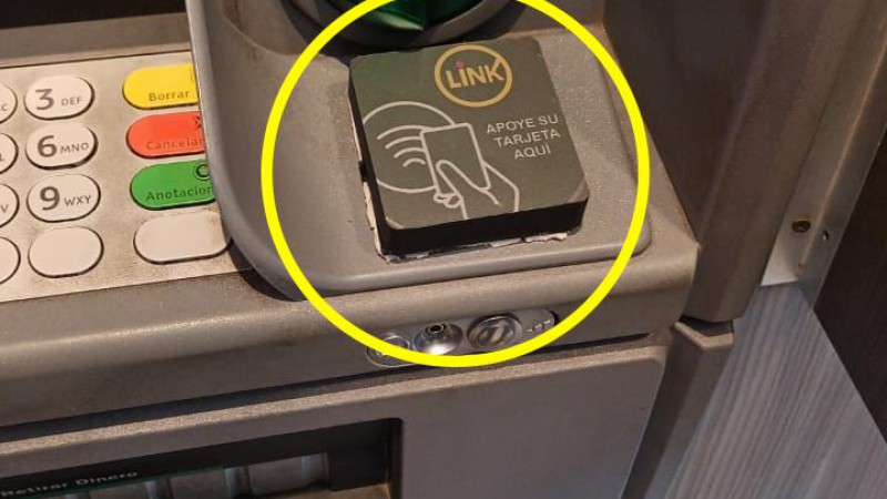 Así adulteran cajeros automáticos en puntos turísticos