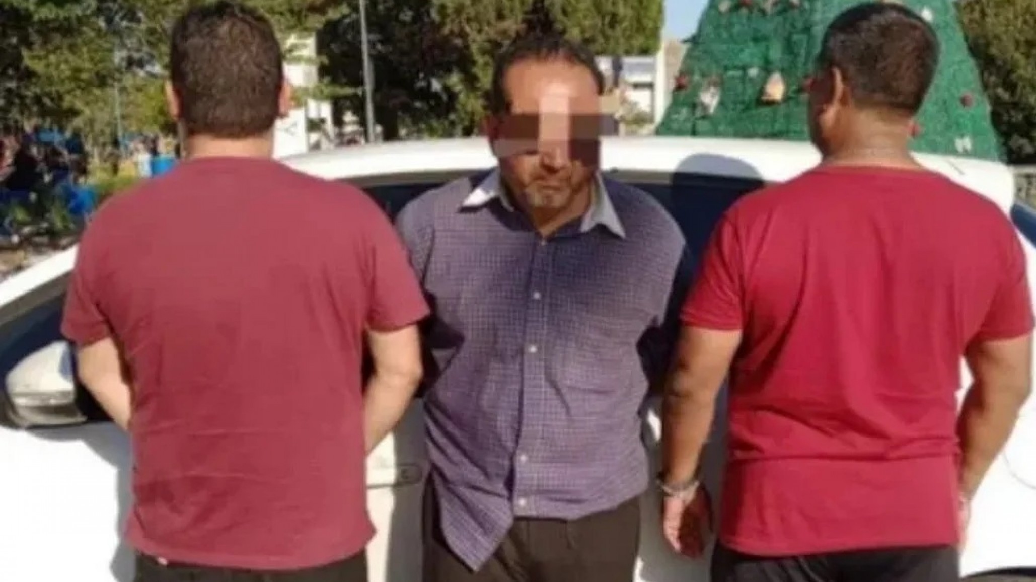 Estremecedor relato de Darderian: el hombre que mató a su mamá y su hermana con una katana