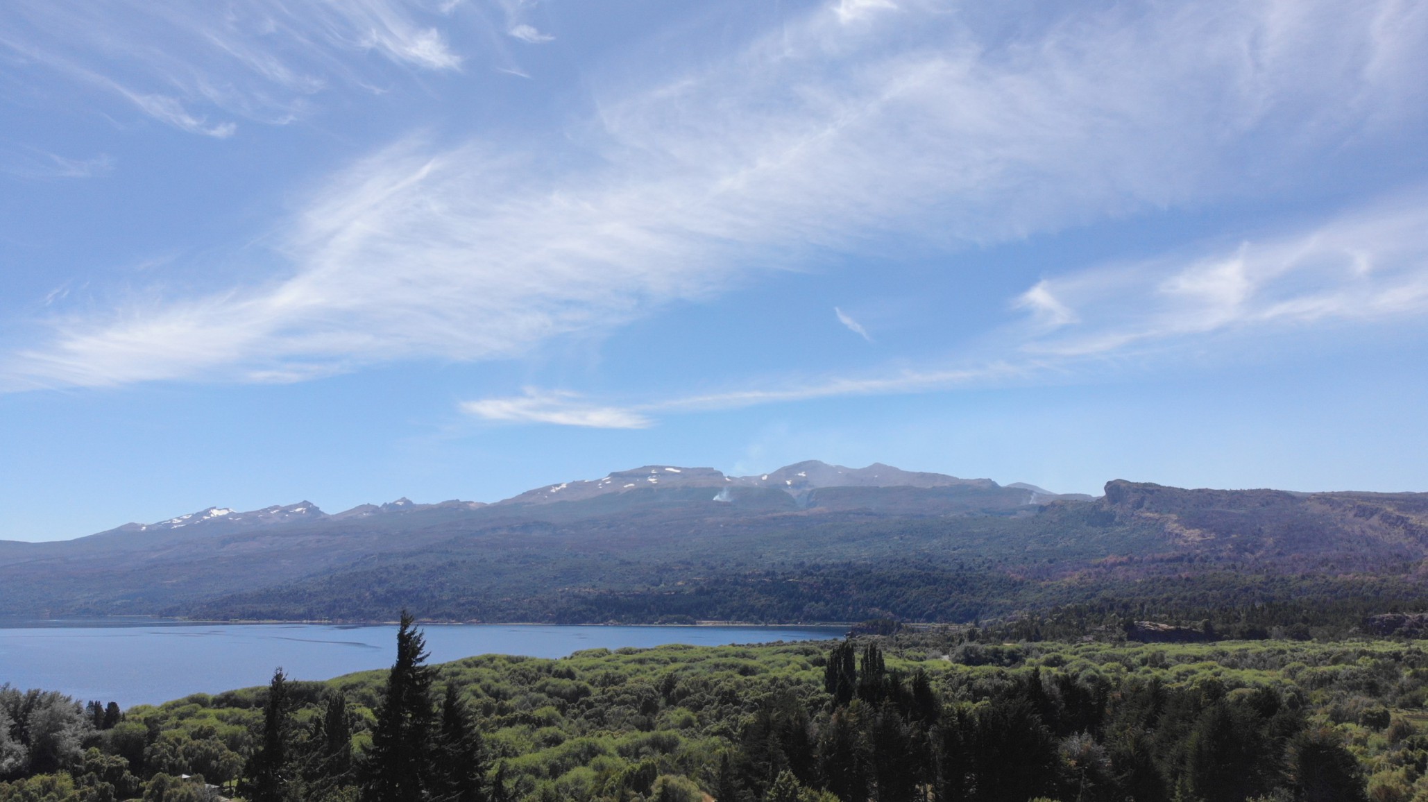 Los Alerces: son mas de 7000 hectáreas afectadas pero hay sectores controlados