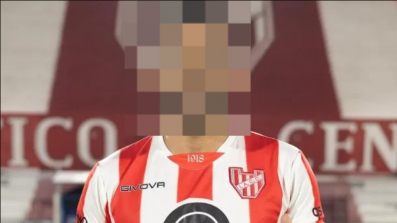 Le robaron las ruedas del auto a un futbolista durante el entrenamiento