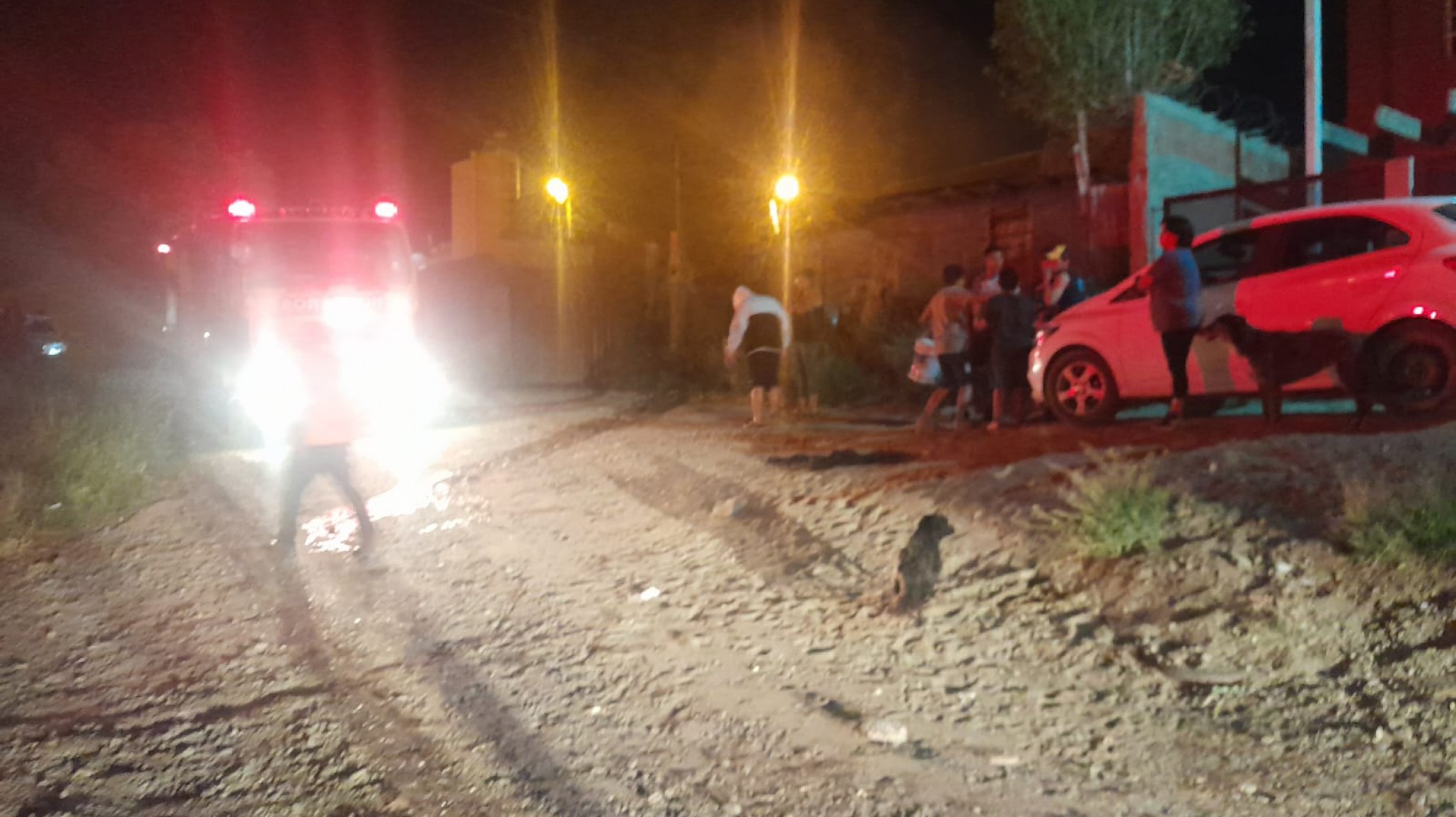 Se incendió una casa con dos personas dentro