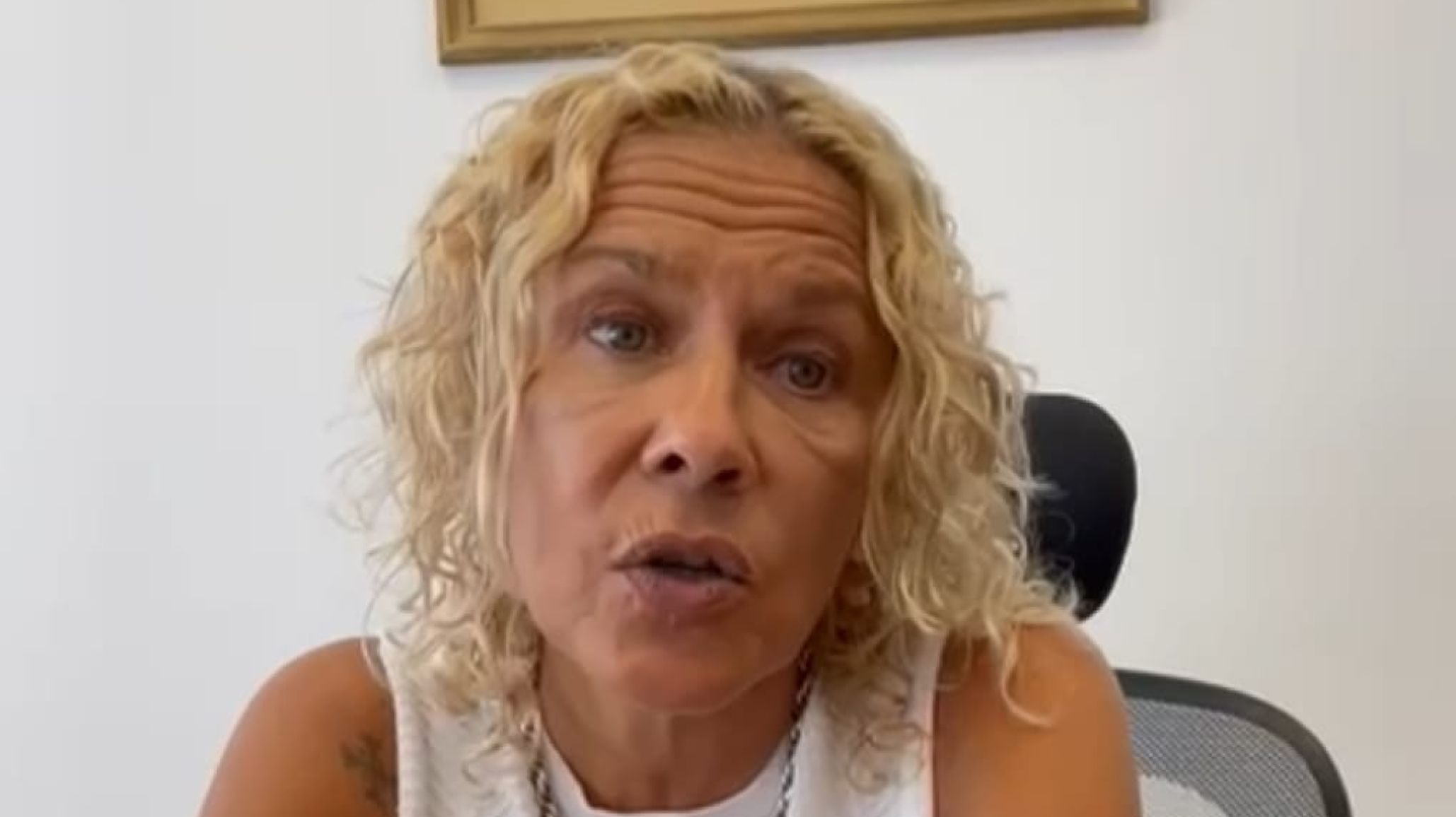 Buscan evitar la falsificación de sellos profesionales: "Hoy cualquiera puede hacerse un sello de lo que quiera y no hay regulación"
