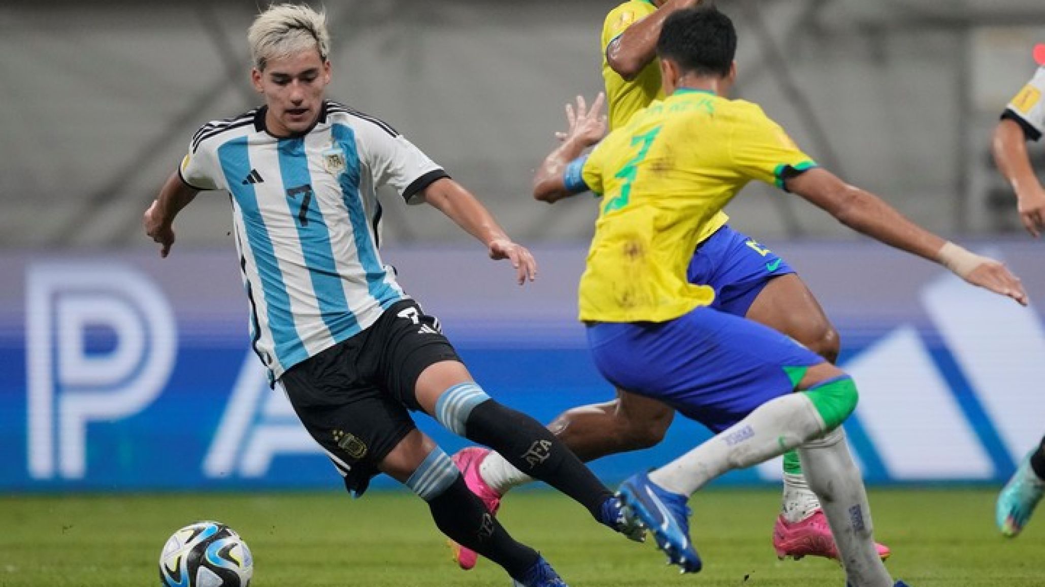 Ian Subiabre esta en la lista de convocados de Mascherano