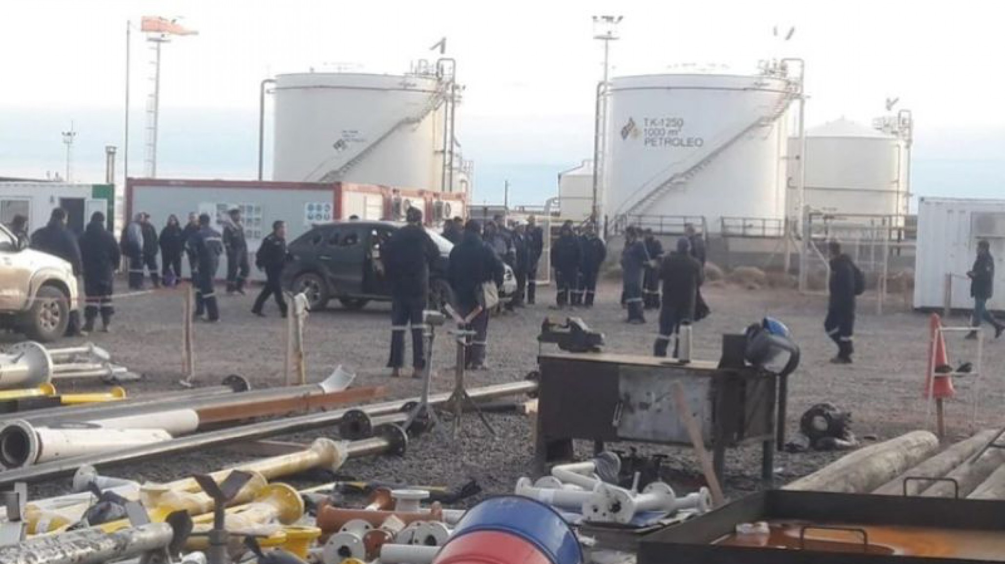 Tiroteo entre 2 fracciones de la UOCRA: hay al menos 5 heridos